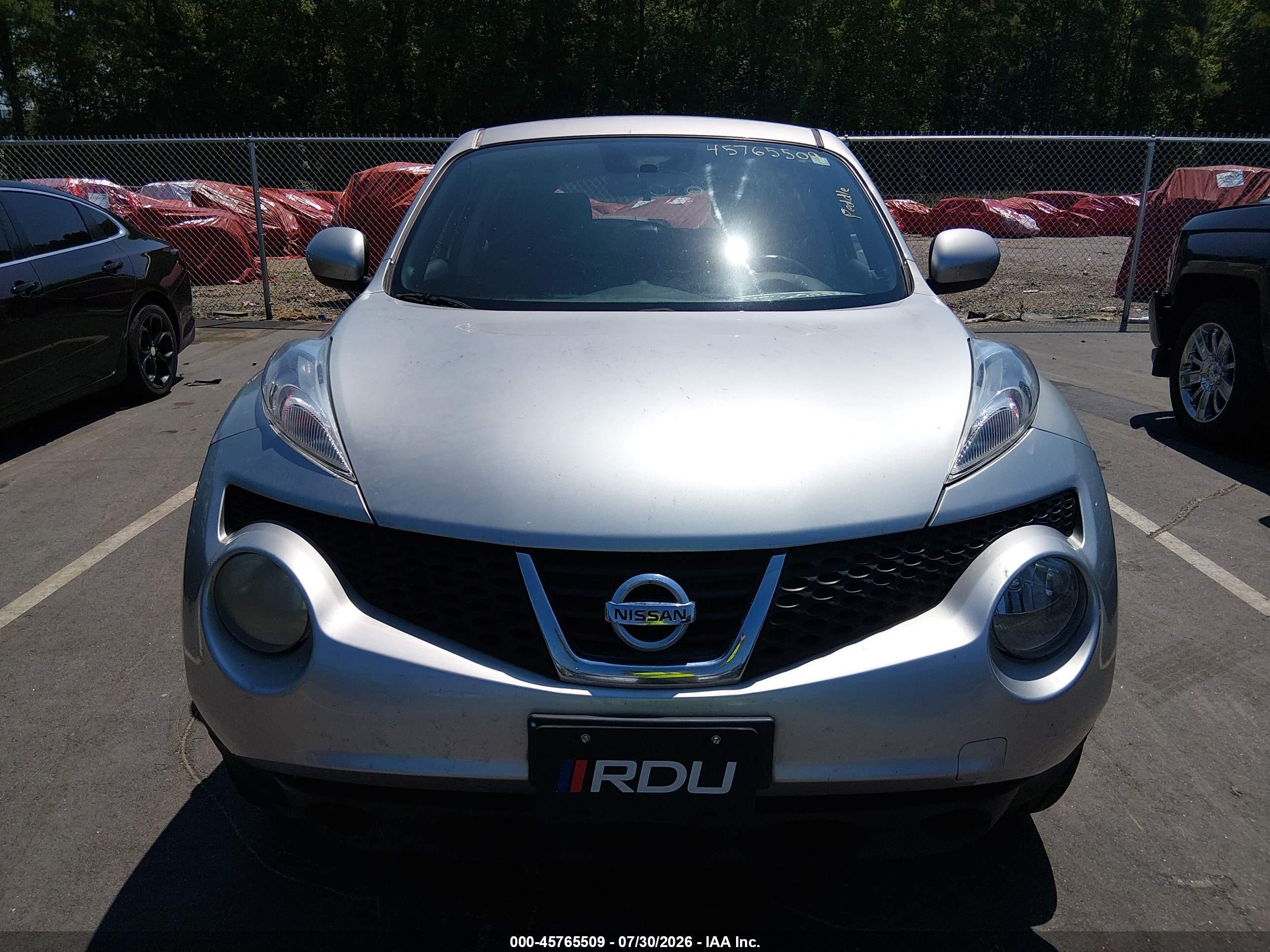 2011 Nissan Juke S Silver vin: JN8AF5MV1BT006174