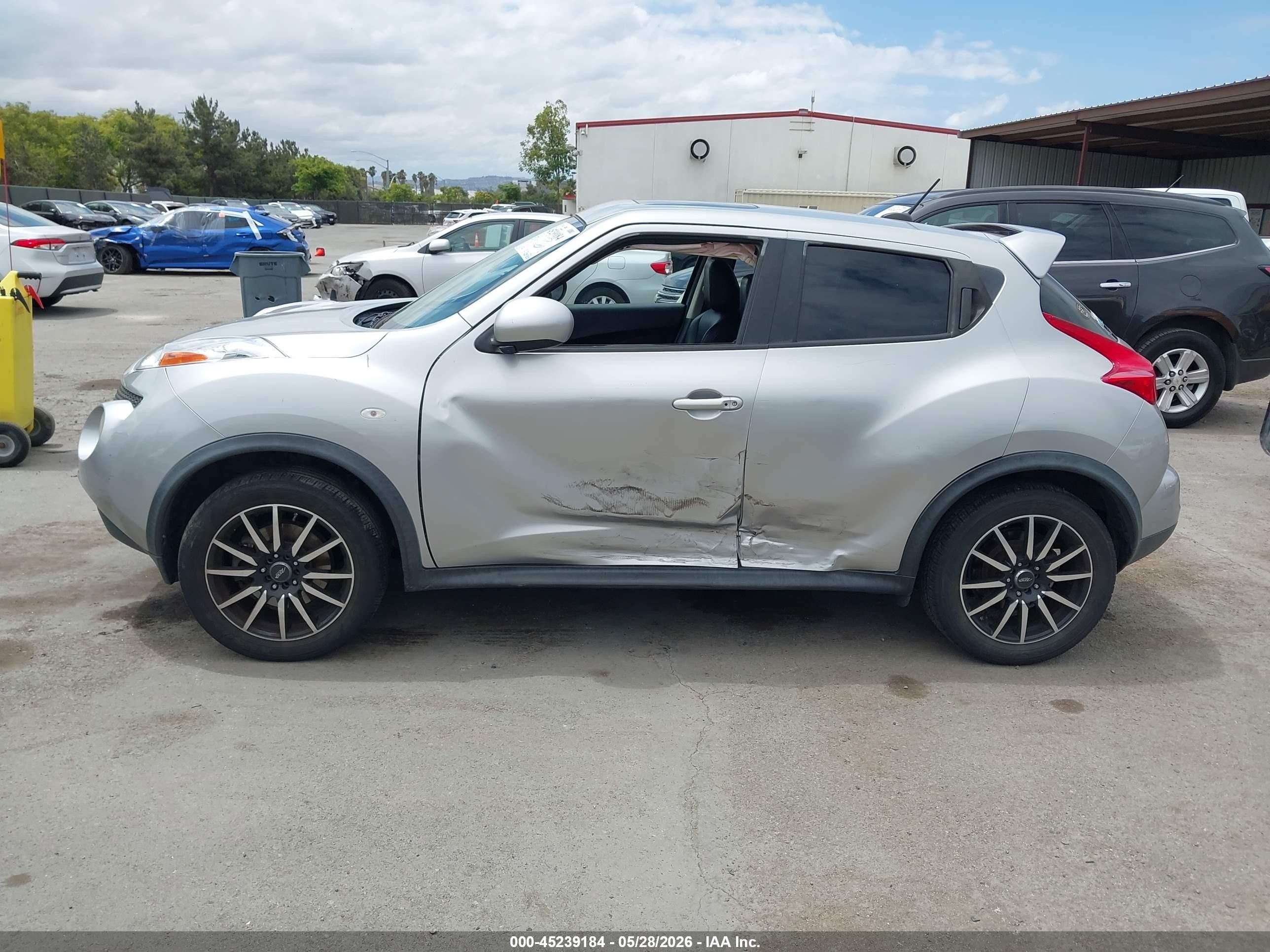2011 Nissan Juke Sl Gray vin: JN8AF5MV1BT017143