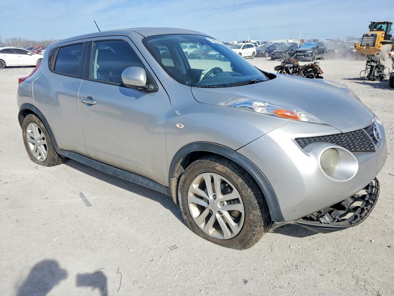 2011 Nissan Juke S Silver vin: JN8AF5MV1BT019684