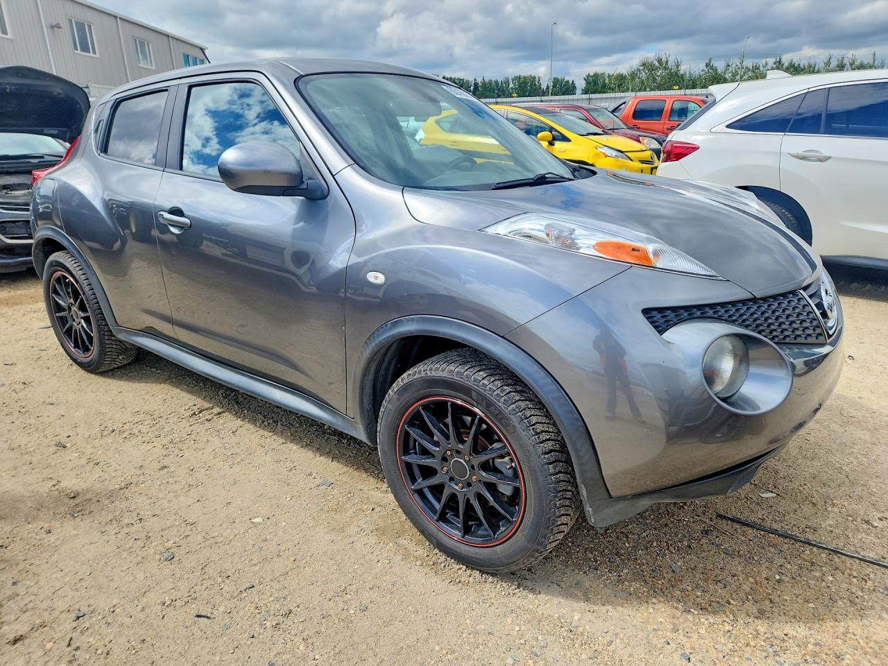 2011 Nissan Juke S Gray vin: JN8AF5MV1BT019880