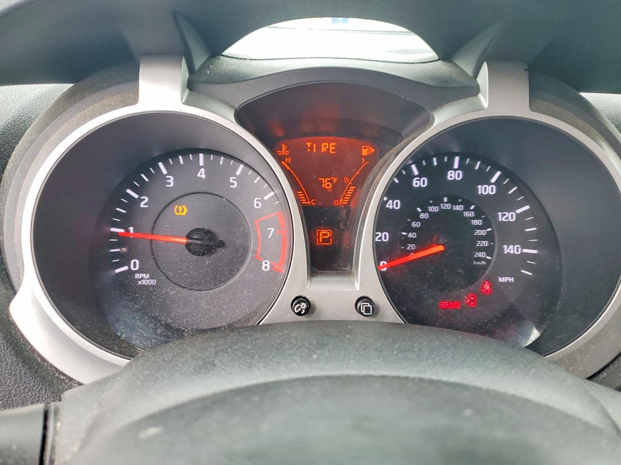 2013 Nissan Juke S White vin: JN8AF5MV1DT207317