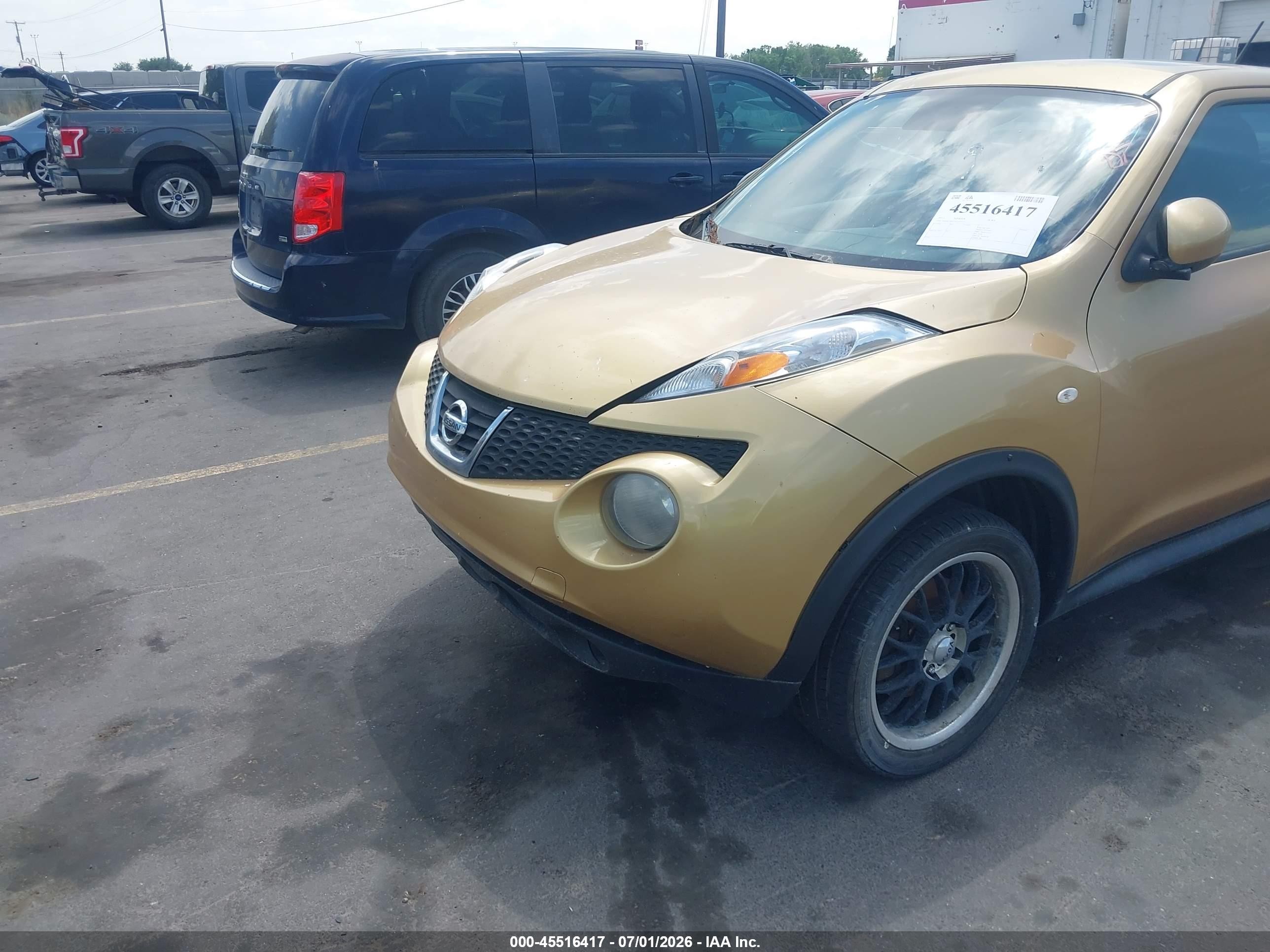 2013 Nissan Juke Sv Gold vin: JN8AF5MV1DT216311