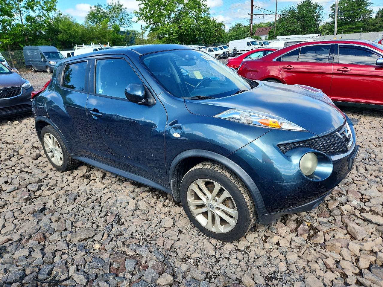 2013 Nissan Juke S Green vin: JN8AF5MV1DT222836