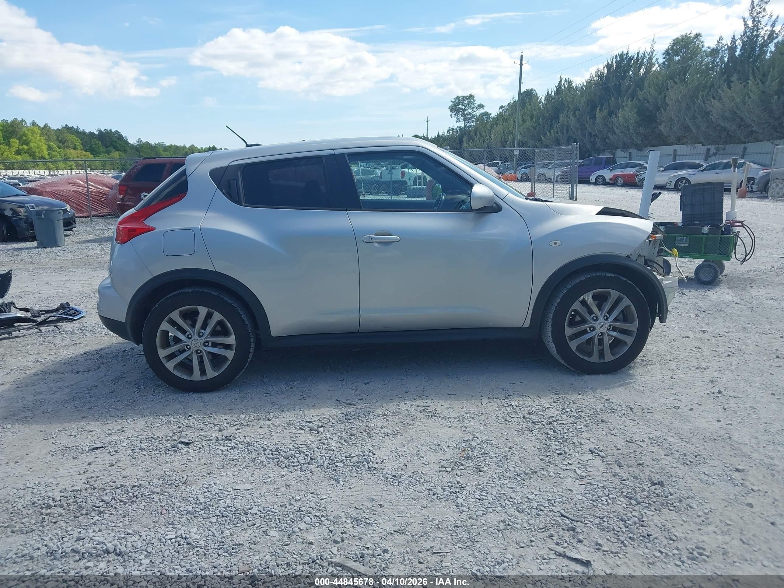 2013 Nissan Juke Sl Silver vin: JN8AF5MV1DT226496