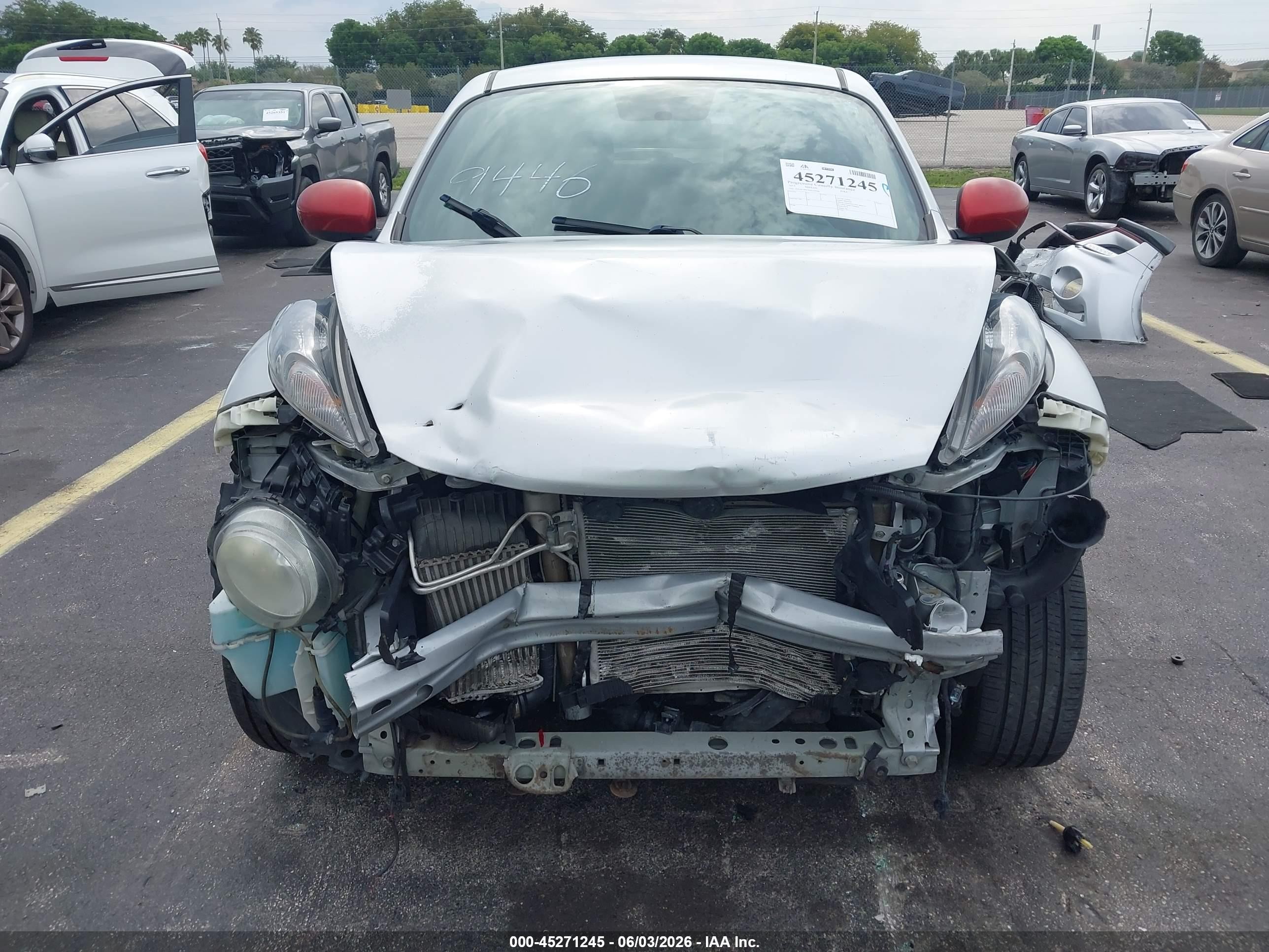 2013 Nissan Juke Nismo Silver vin: JN8AF5MV1DT229446