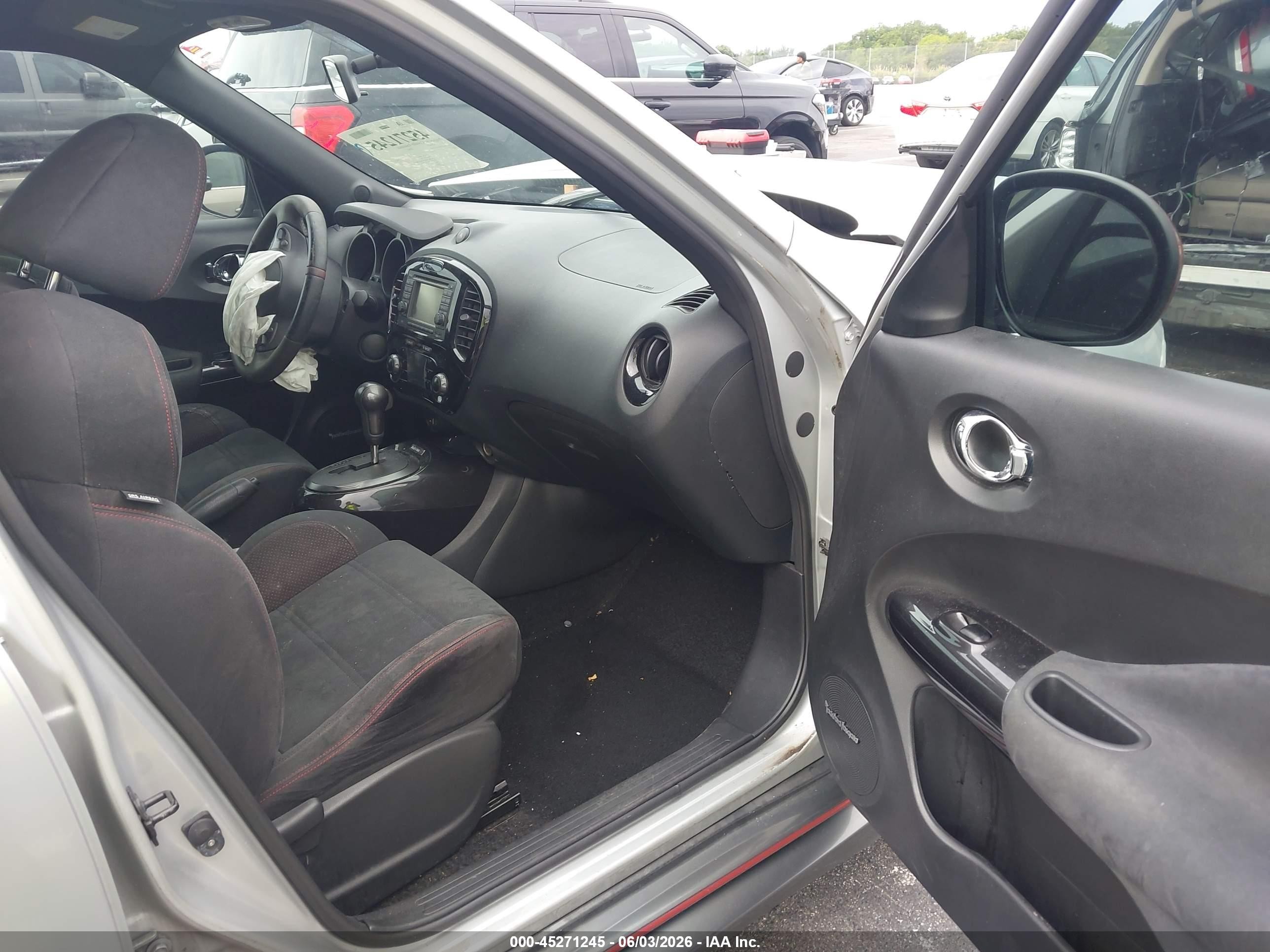 2013 Nissan Juke Nismo Silver vin: JN8AF5MV1DT229446