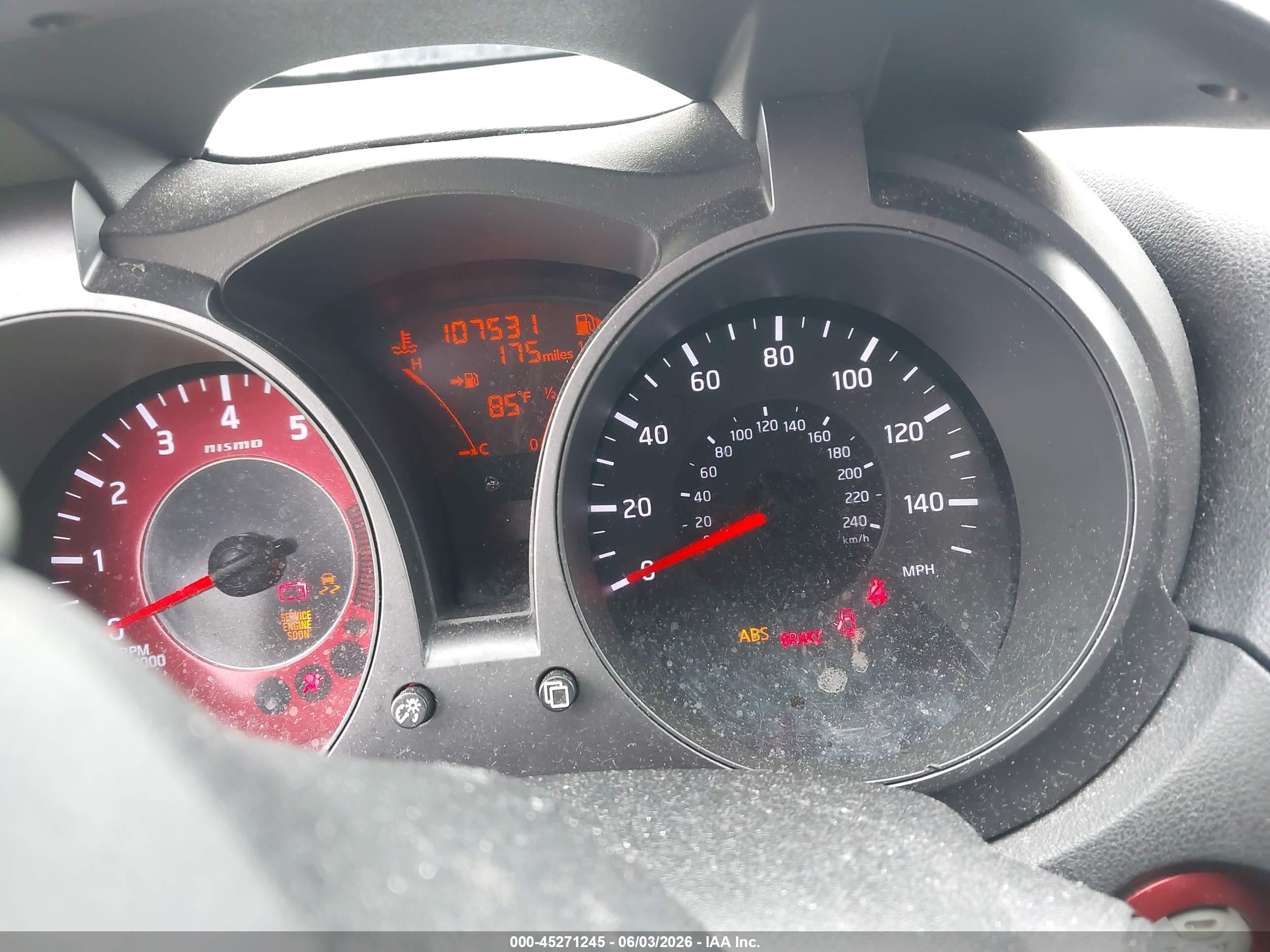 2013 Nissan Juke Nismo Silver vin: JN8AF5MV1DT229446
