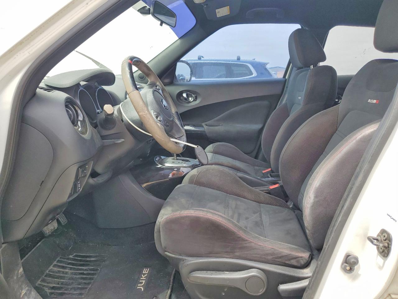 2013 Nissan Juke S White vin: JN8AF5MV1DT231939