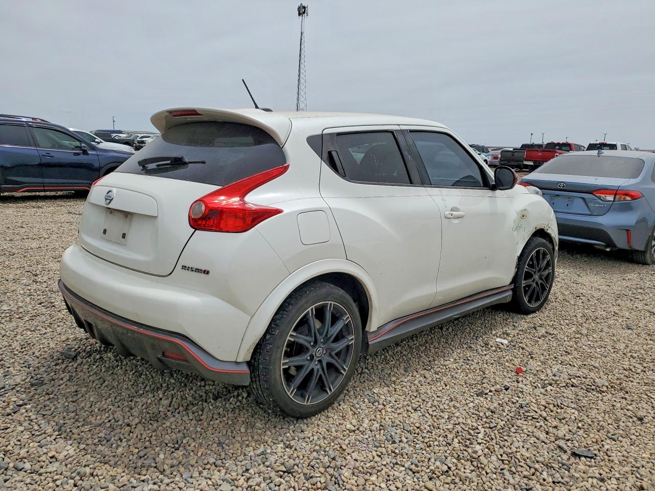 2013 Nissan Juke S White vin: JN8AF5MV1DT231939