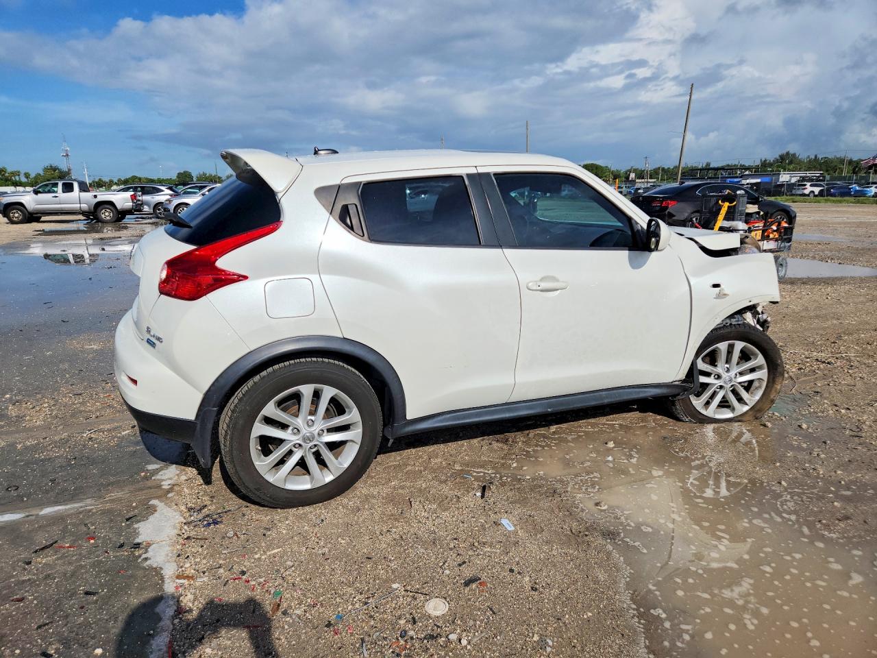2014 Nissan Juke Sl White vin: JN8AF5MV1ET363584