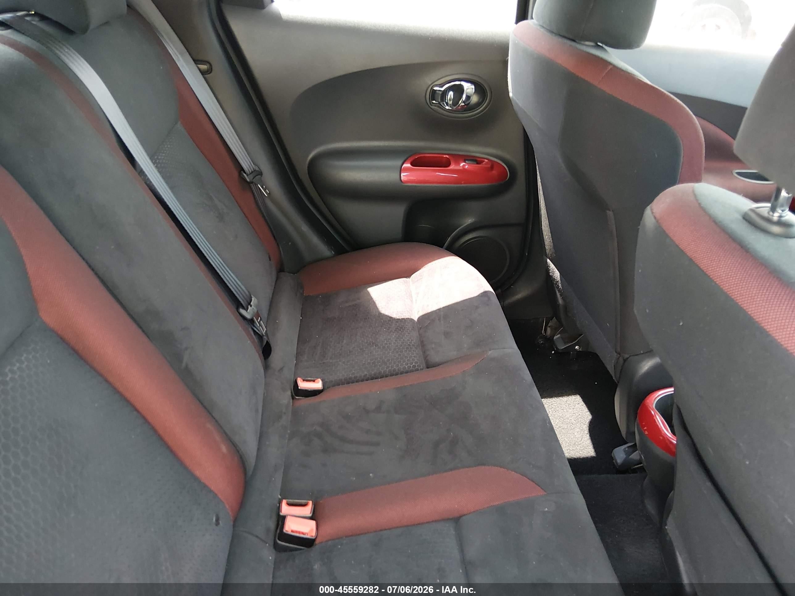 2015 Nissan Juke Sv Черный vin: JN8AF5MV1FT551880