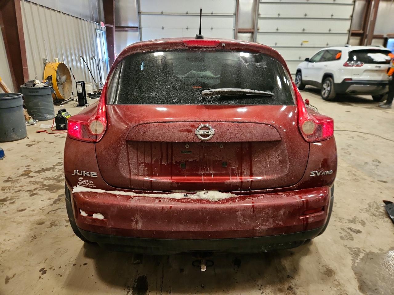 2011 Nissan Juke S Red vin: JN8AF5MV2BT008435