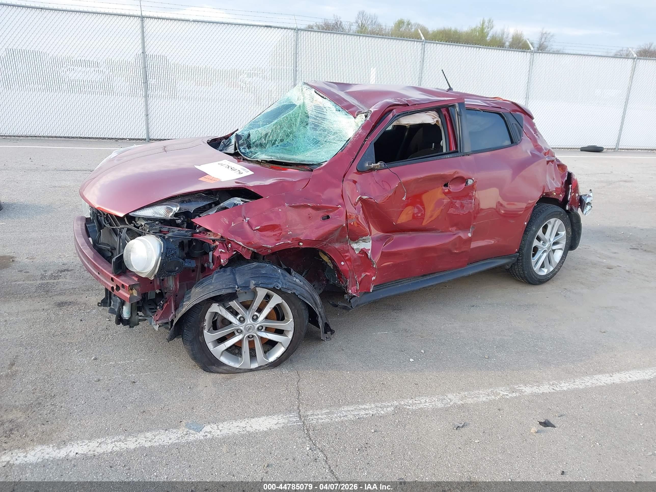2011 Nissan Juke S Red vin: JN8AF5MV2BT014445
