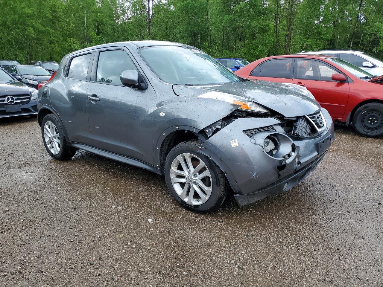 2011 Nissan Juke S Gray vin: JN8AF5MV2BT021704