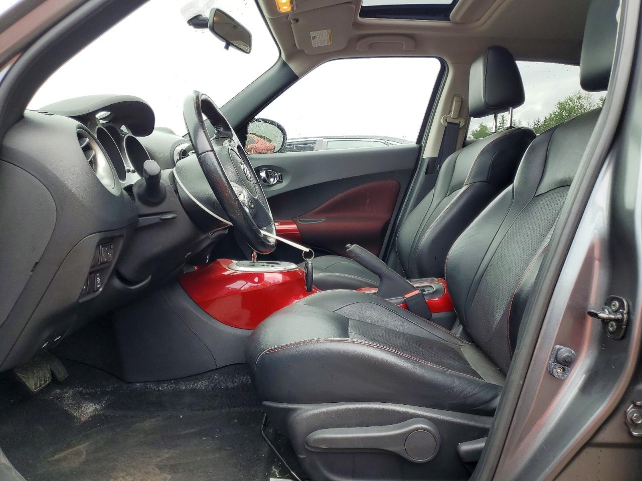 2011 Nissan Juke S Gray vin: JN8AF5MV2BT021704