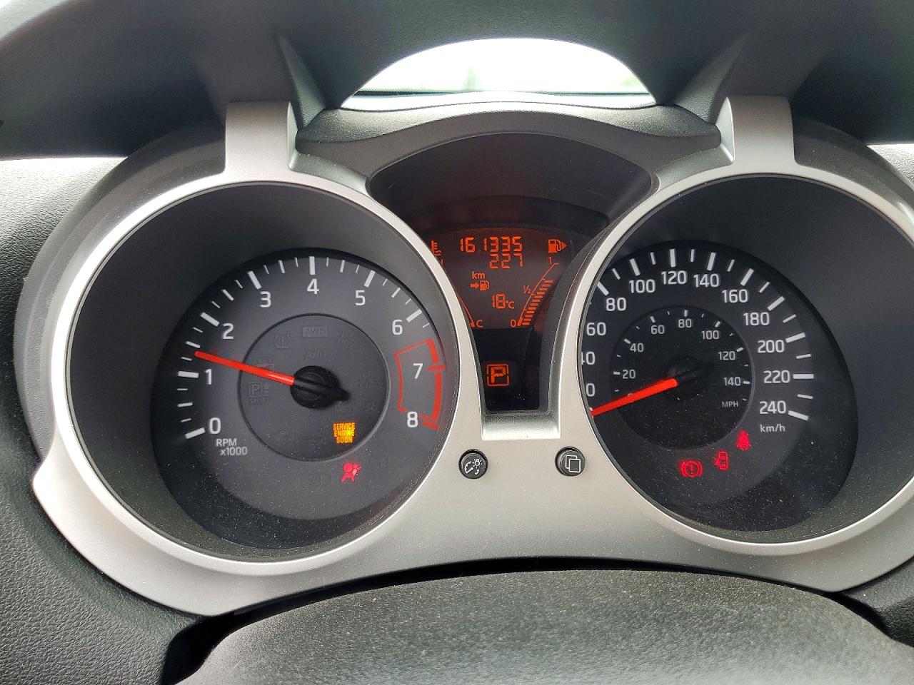 2011 Nissan Juke S Gray vin: JN8AF5MV2BT021704