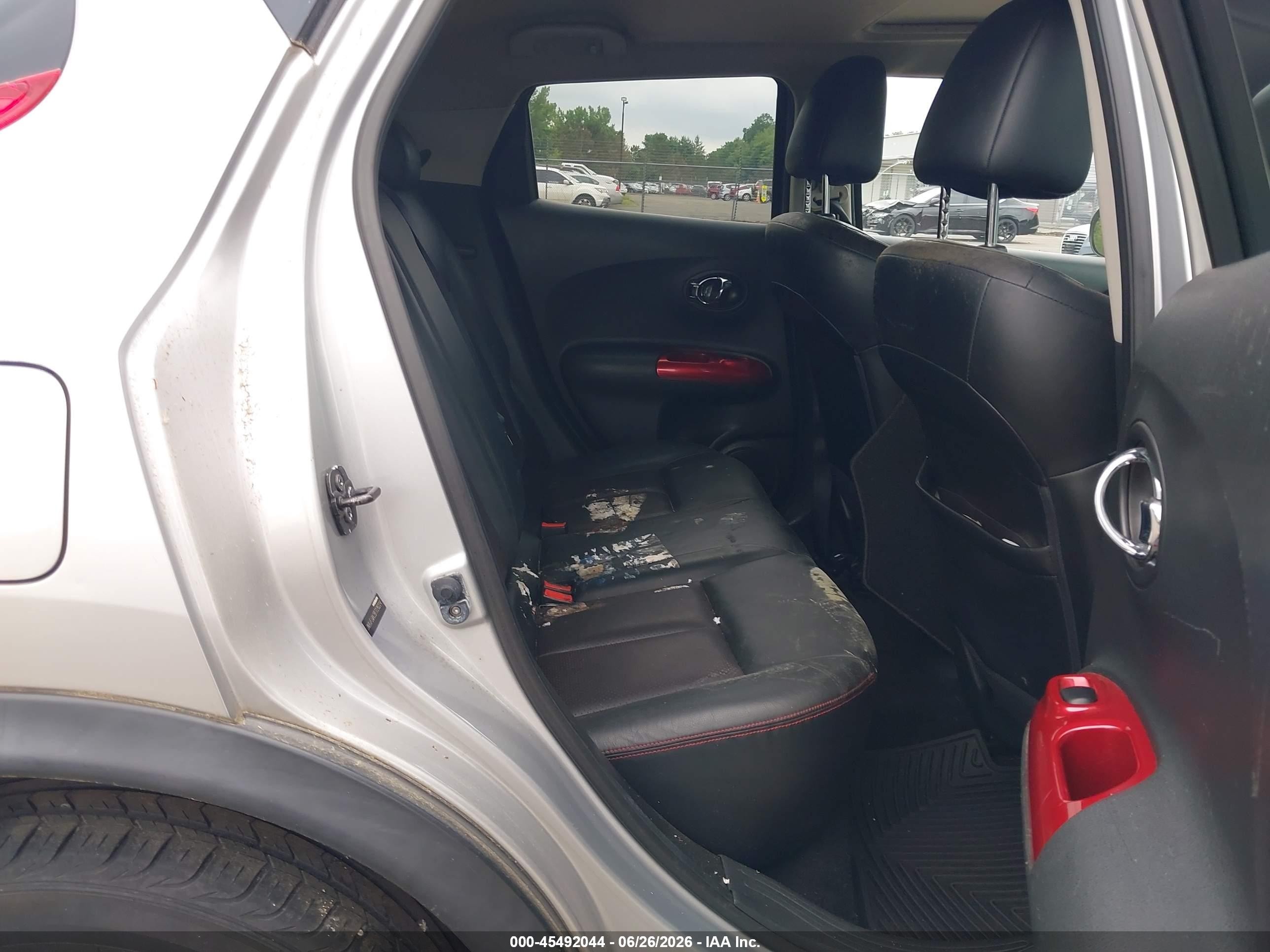 2011 Nissan Juke Sl Silver vin: JN8AF5MV2BT026224