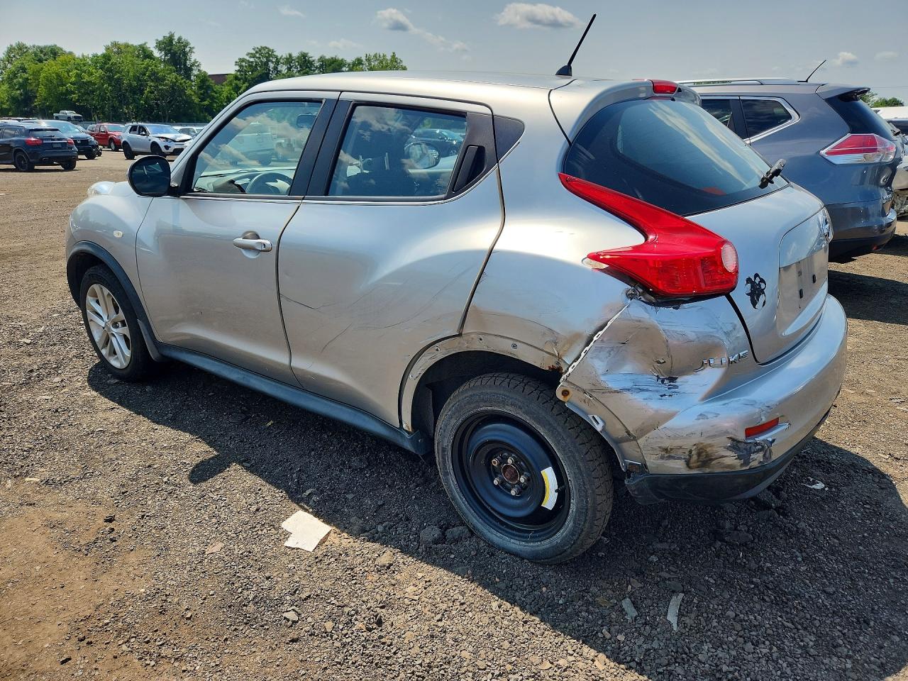 2012 Nissan Juke S Silver vin: JN8AF5MV2CT105412