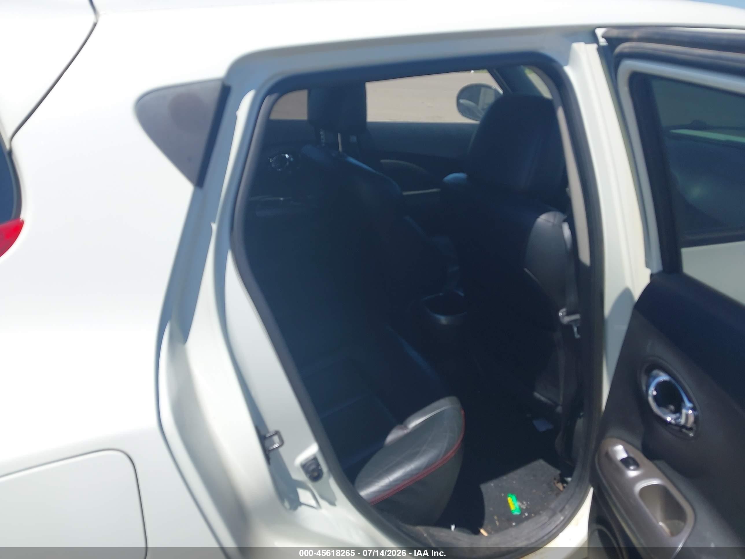 2012 Nissan Juke Sl White vin: JN8AF5MV2CT107404