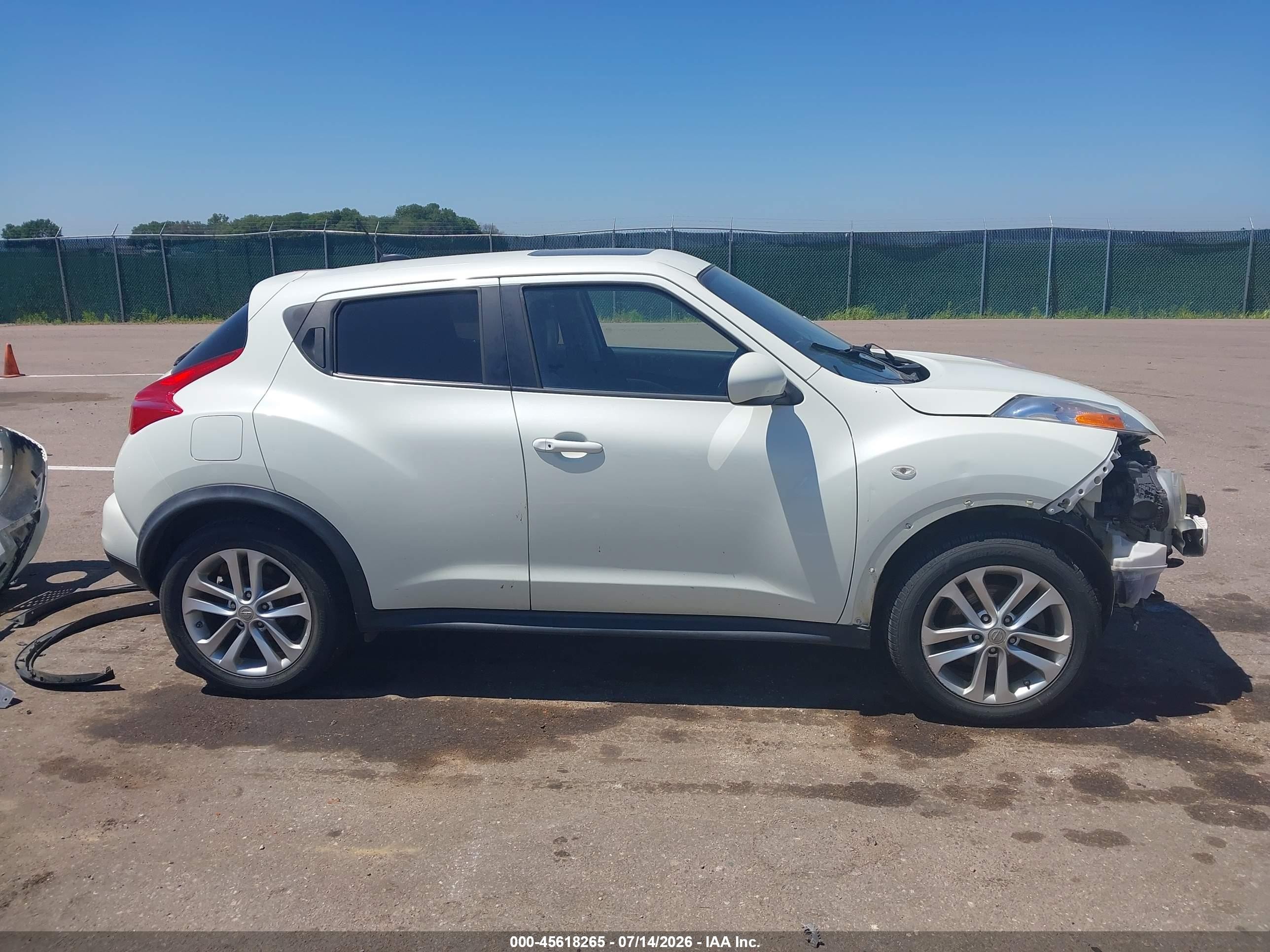 2012 Nissan Juke Sl White vin: JN8AF5MV2CT107404