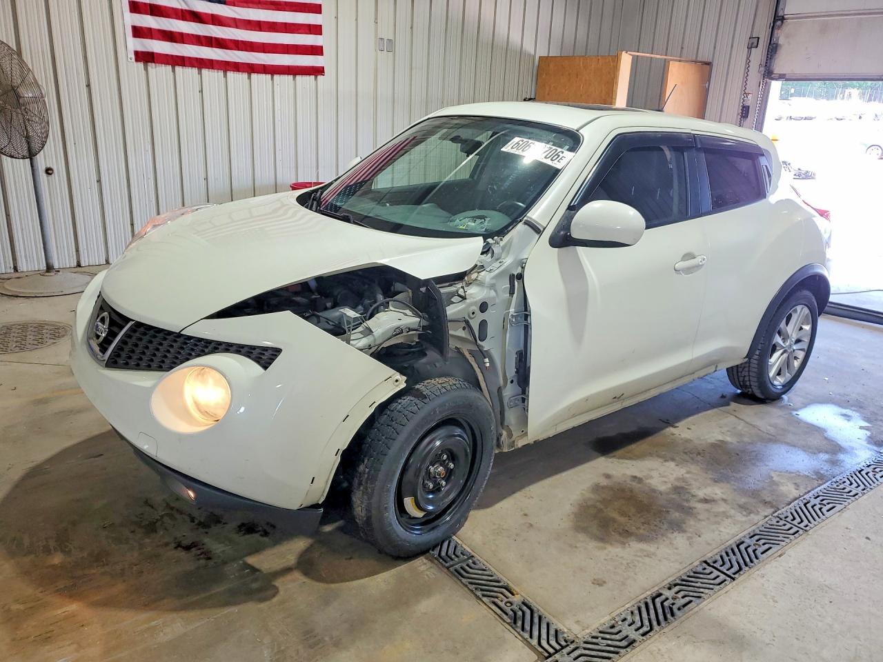 2012 Nissan Juke S Белый vin: JN8AF5MV2CT108102