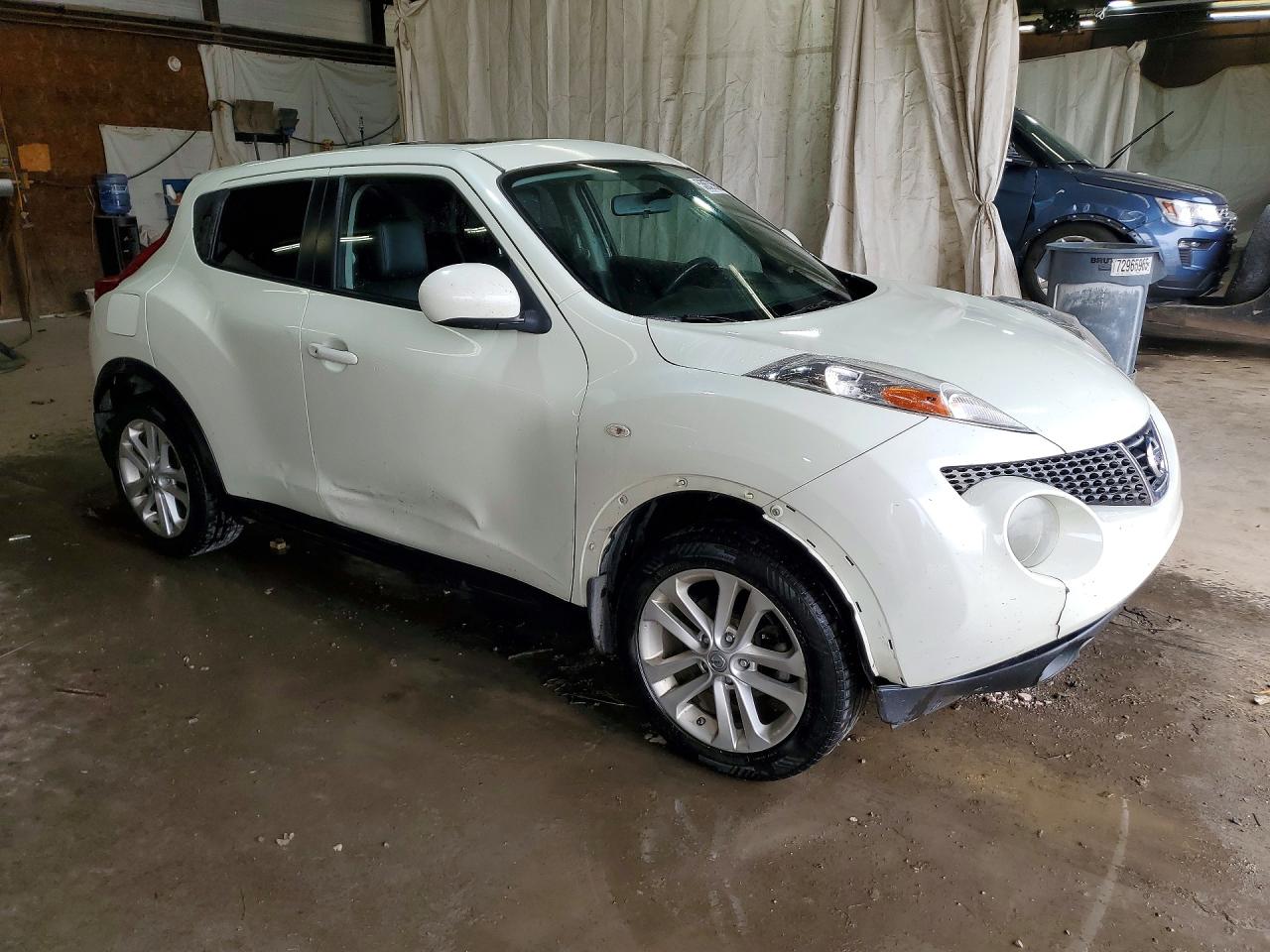 2012 Nissan Juke S/sv/sl White vin: JN8AF5MV2CT125546