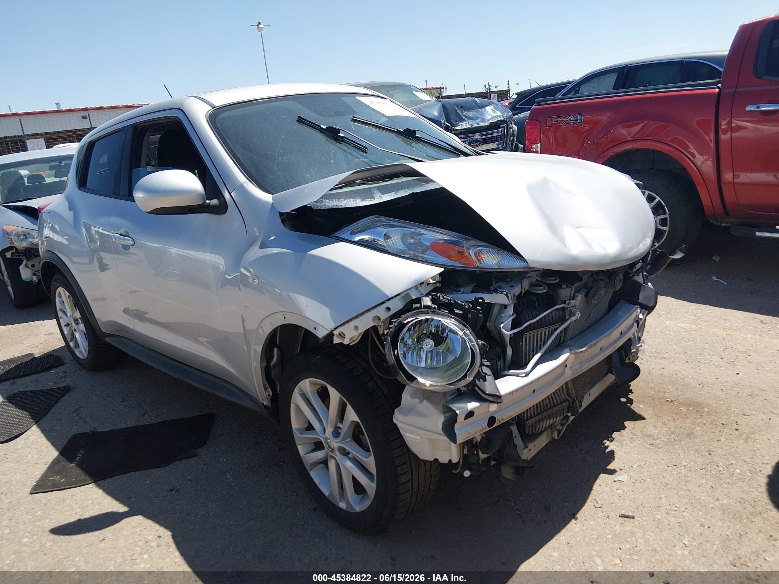 2013 Nissan Juke Sv Silver vin: JN8AF5MV2DT210002
