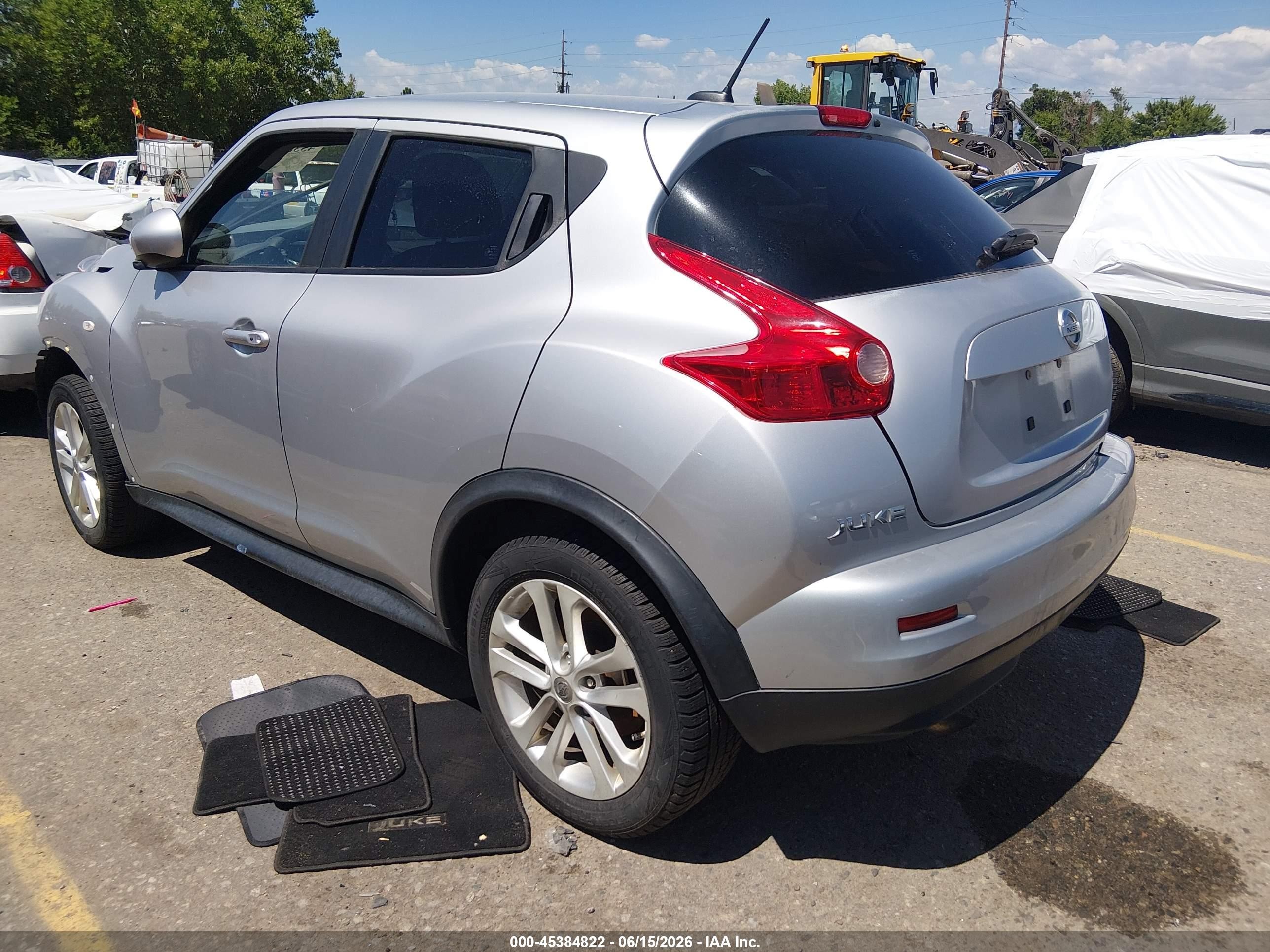 2013 Nissan Juke Sv Silver vin: JN8AF5MV2DT210002