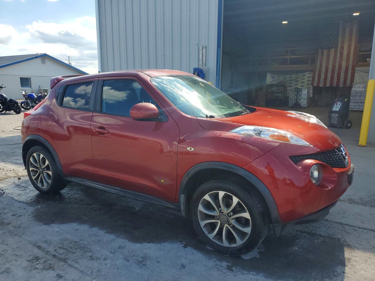 2013 Nissan Juke S Maroon vin: JN8AF5MV2DT215121