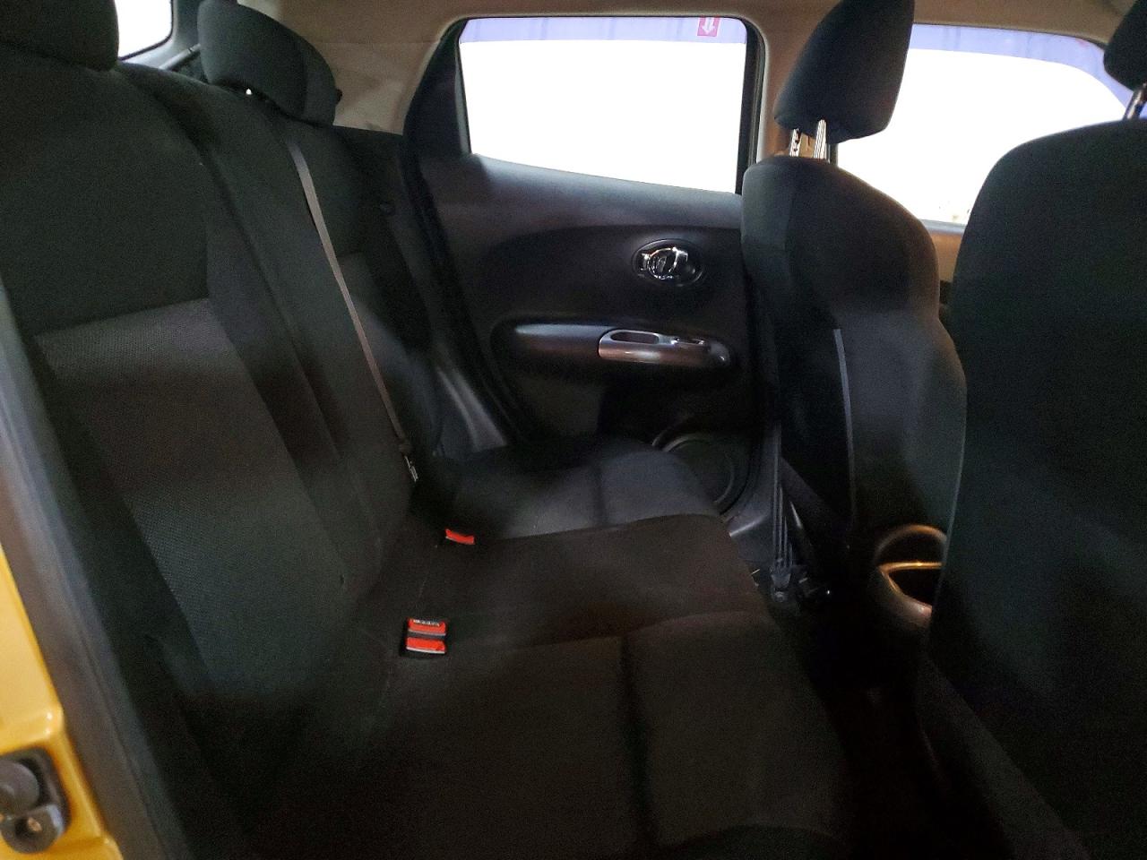 2013 Nissan Juke S Yellow vin: JN8AF5MV2DT216186