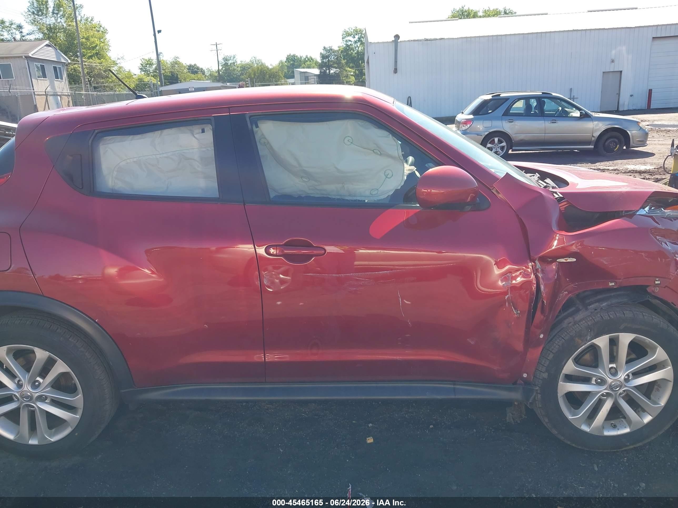 2013 Nissan Juke S Красный vin: JN8AF5MV2DT227074