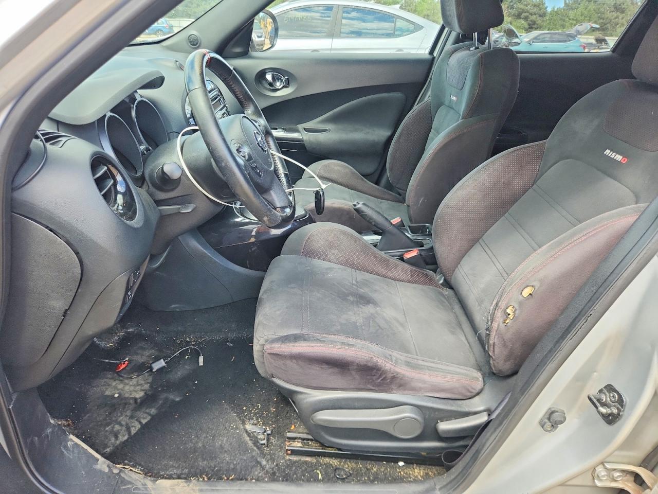 2013 Nissan Juke S Серебряный vin: JN8AF5MV2DT227625