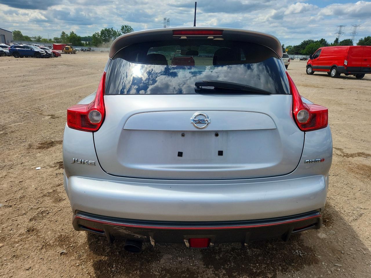 2013 Nissan Juke S Серебряный vin: JN8AF5MV2DT227625
