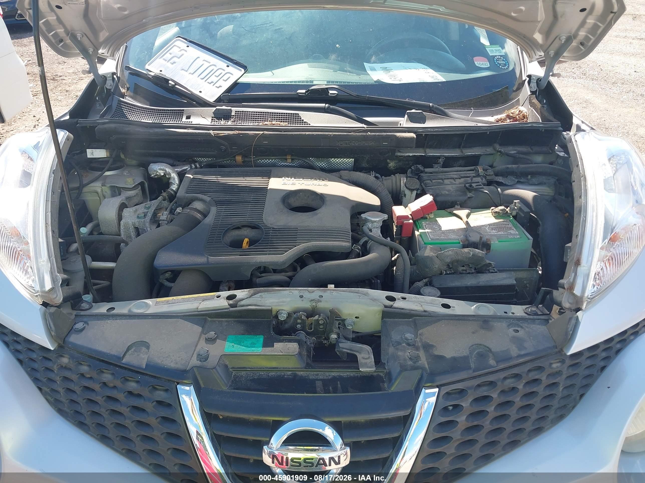 2014 Nissan Juke S Silver vin: JN8AF5MV2ET364811