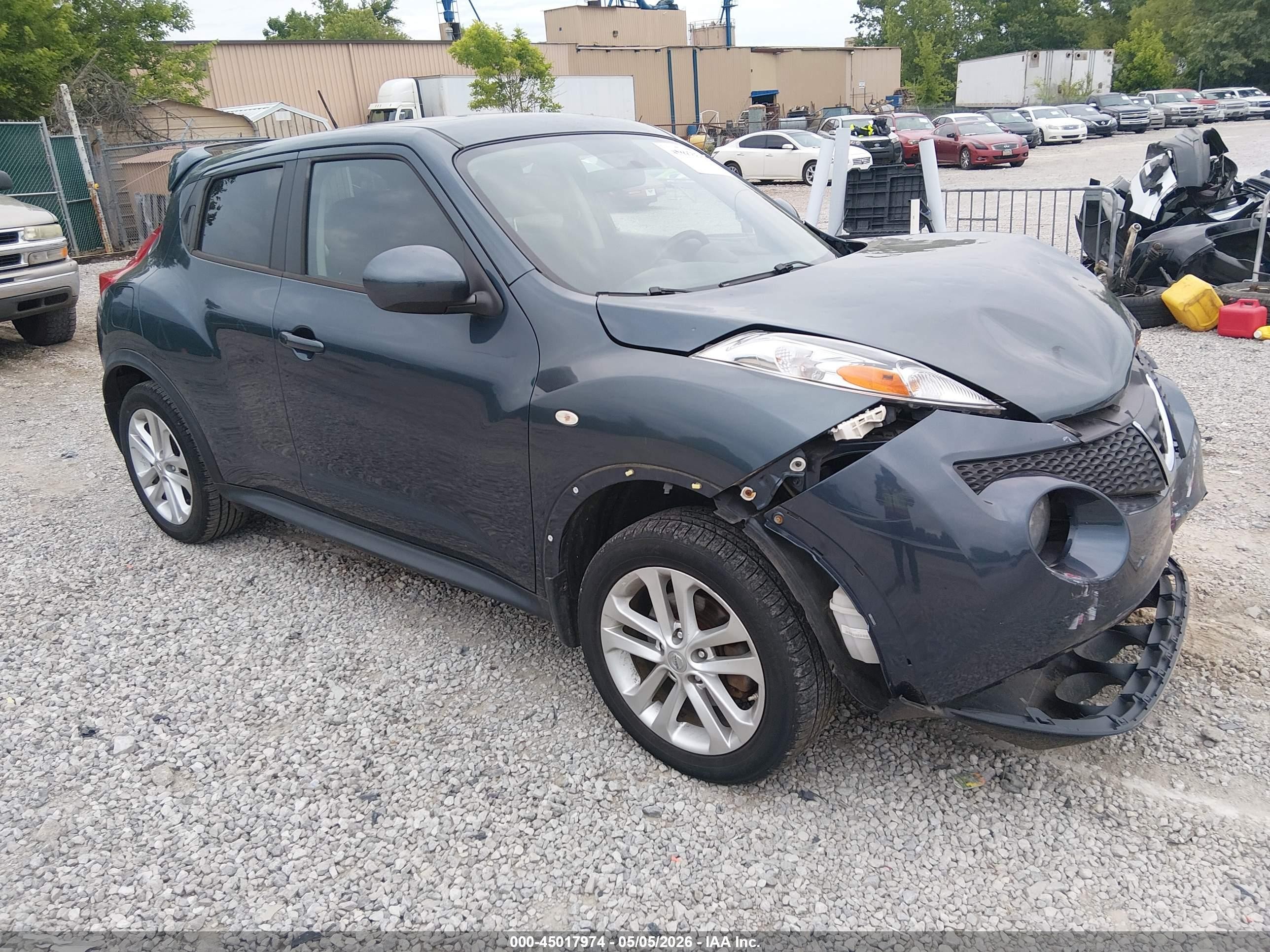 2014 Nissan Juke Sv Blue vin: JN8AF5MV2ET481529