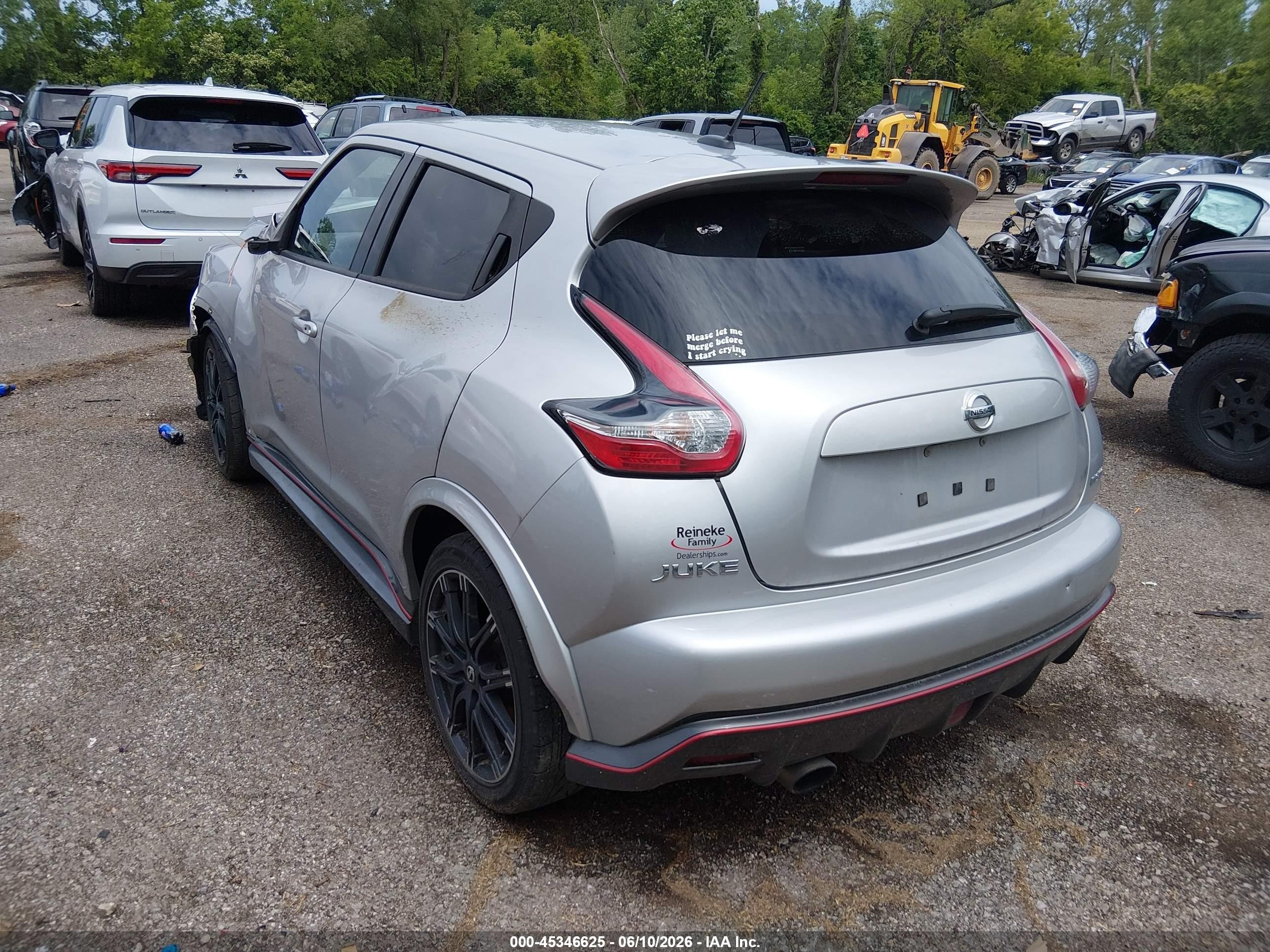 2015 Nissan Juke Nismo Серебряный vin: JN8AF5MV2FT563004