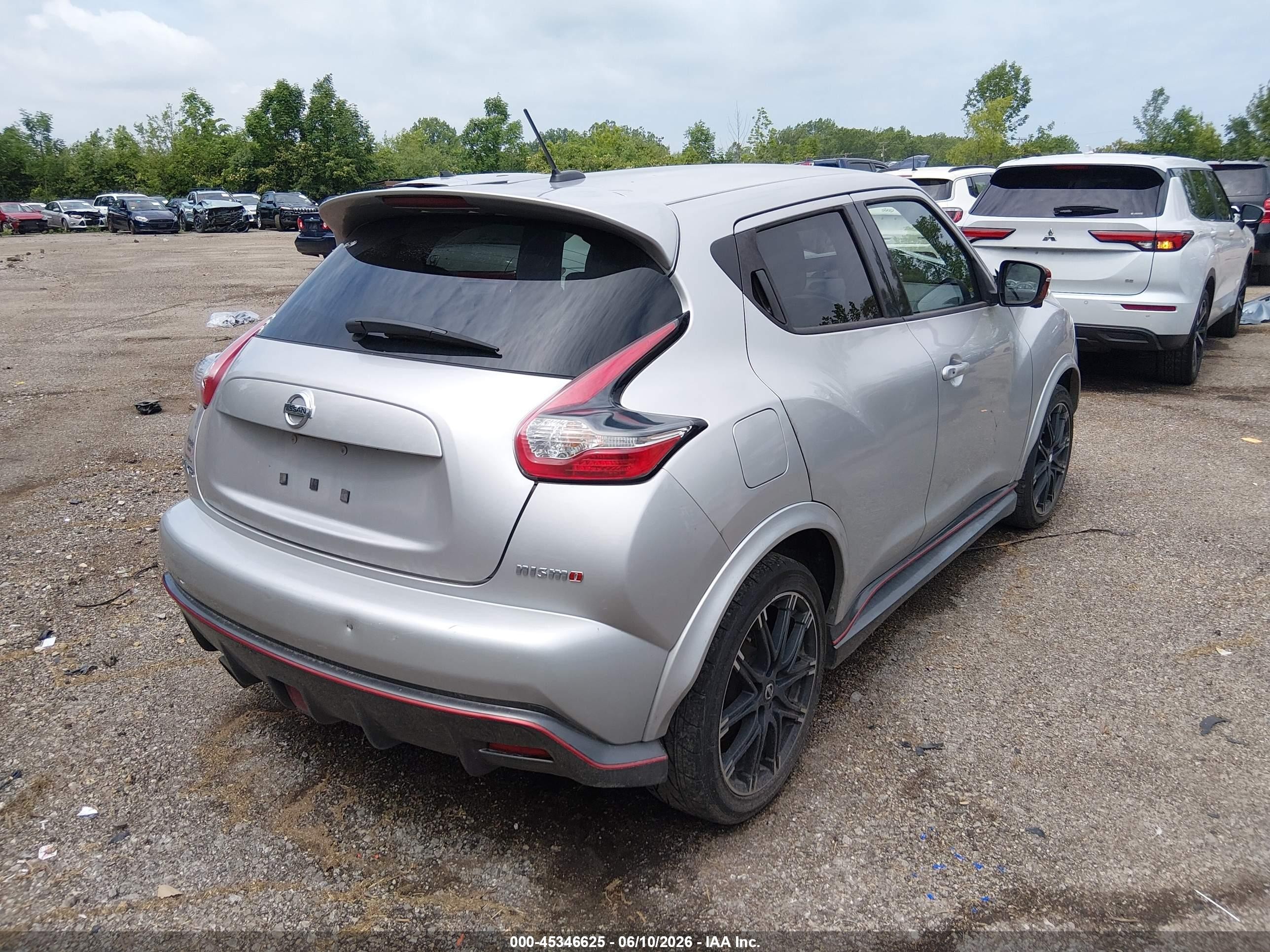 2015 Nissan Juke Nismo Серебряный vin: JN8AF5MV2FT563004
