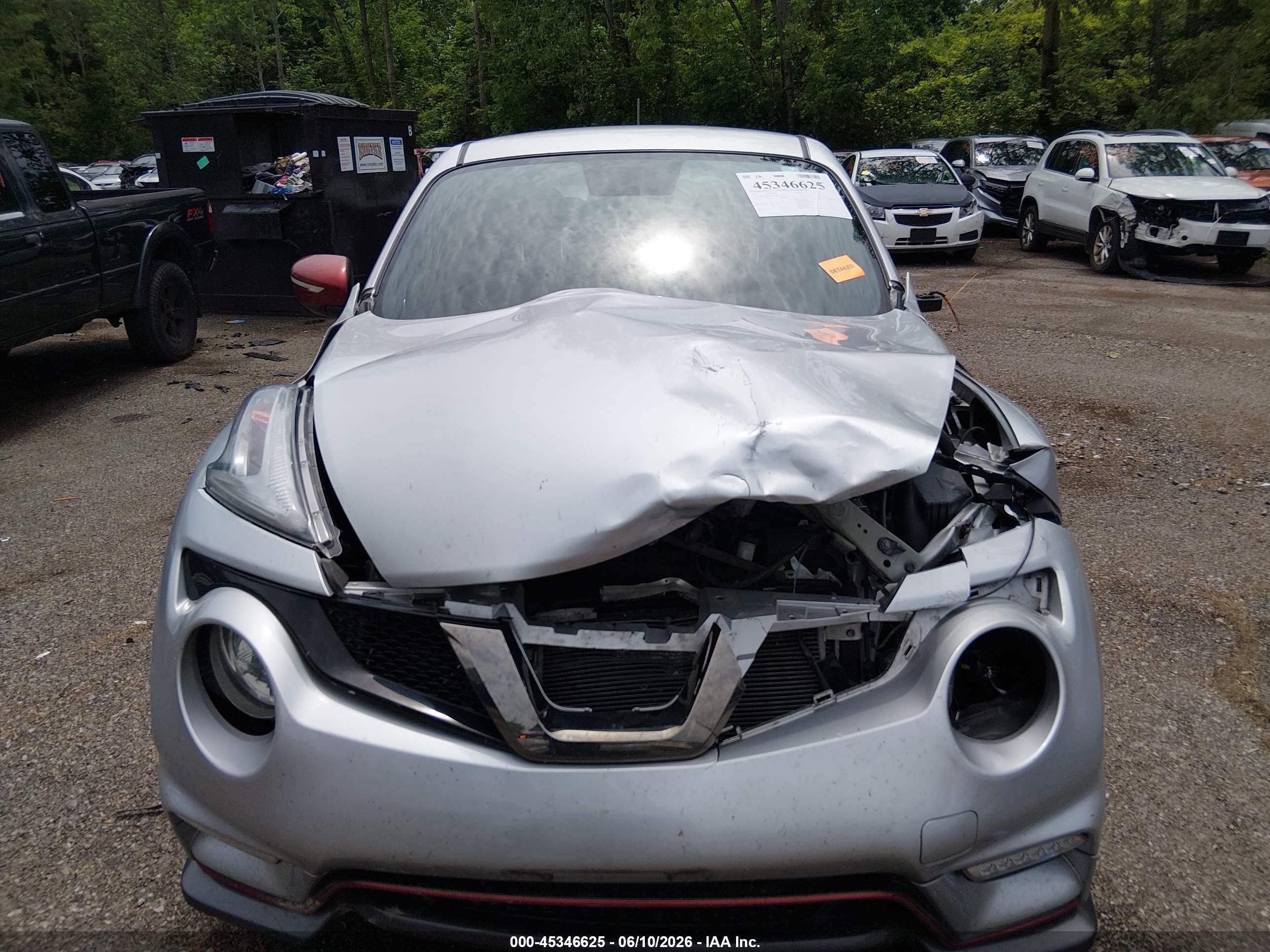 2015 Nissan Juke Nismo Серебряный vin: JN8AF5MV2FT563004