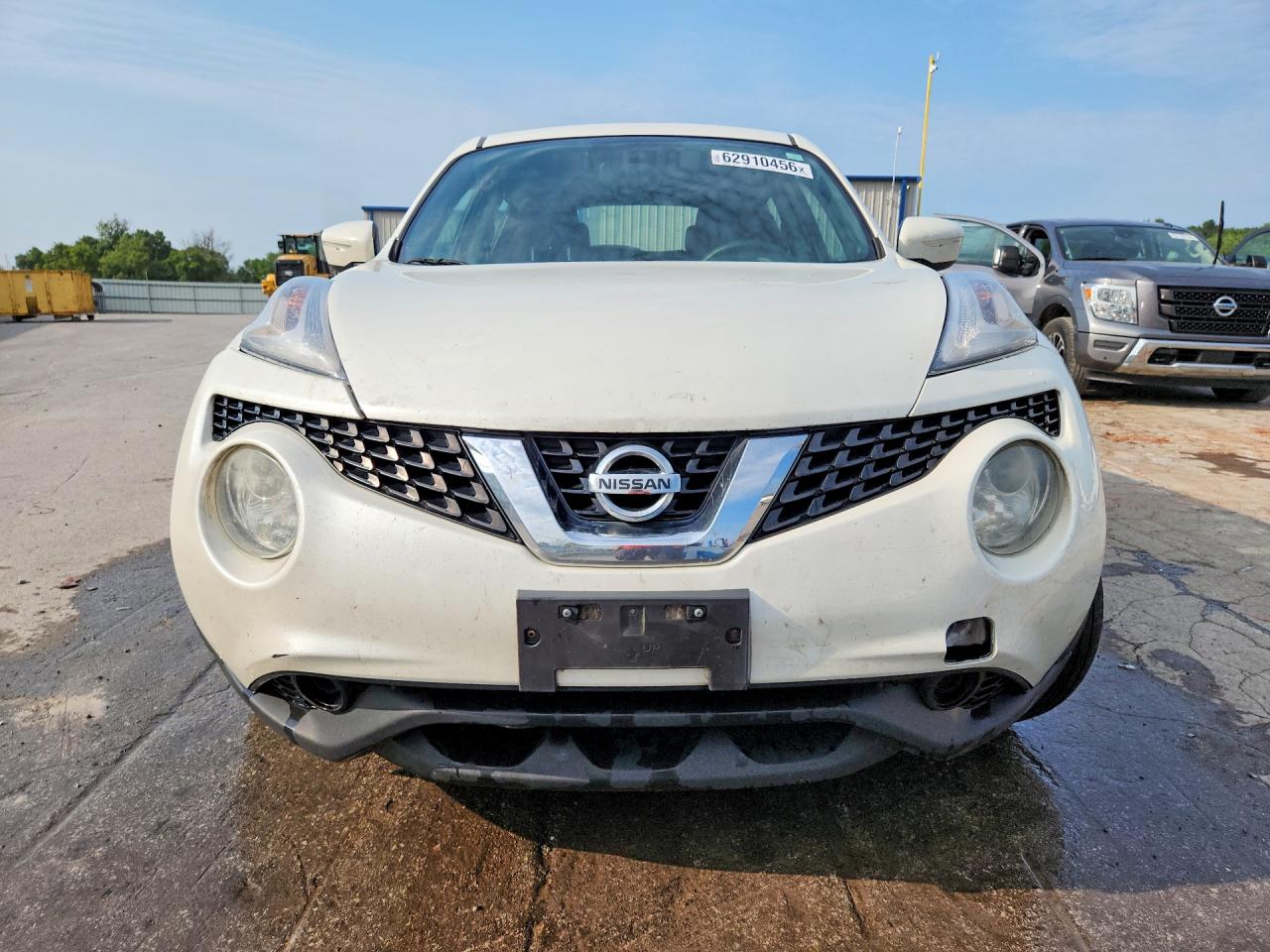 2015 Nissan Juke S White vin: JN8AF5MV2FT564735