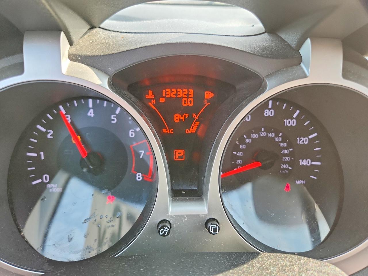 2015 Nissan Juke S White vin: JN8AF5MV2FT564735