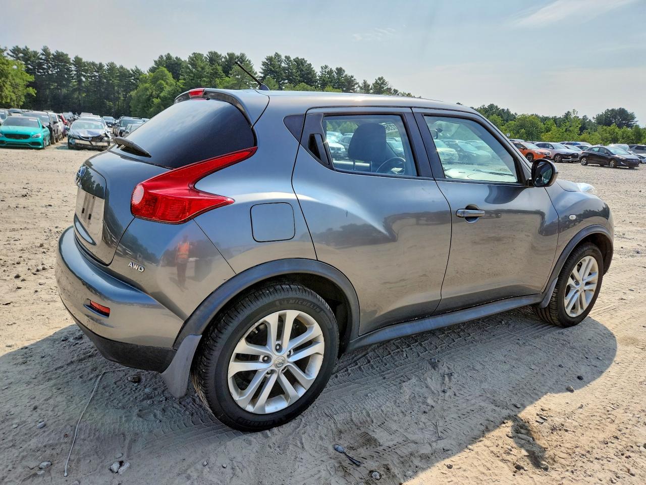 2011 Nissan Juke S Gray vin: JN8AF5MV3BT013076