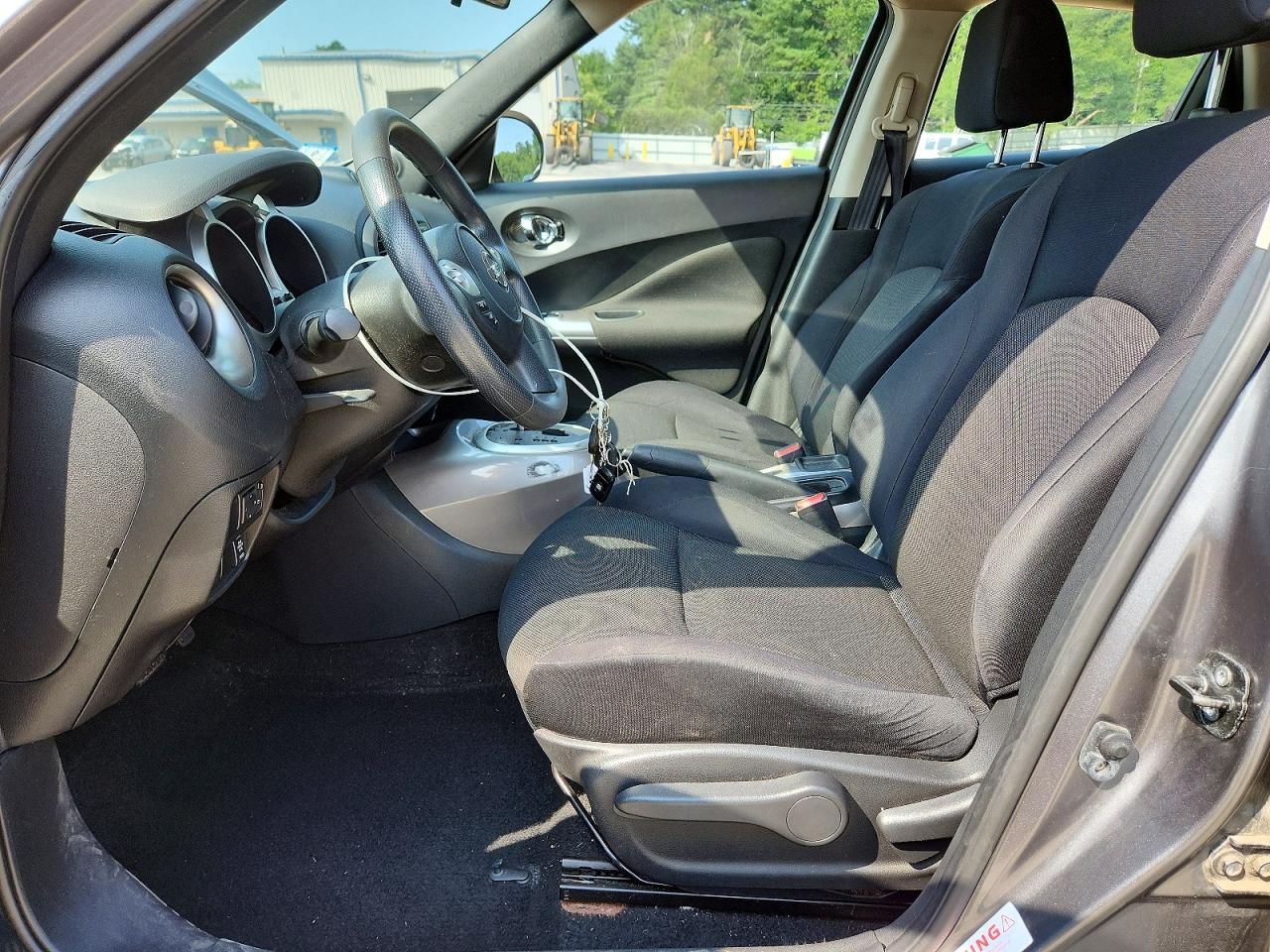 2011 Nissan Juke S Gray vin: JN8AF5MV3BT013076