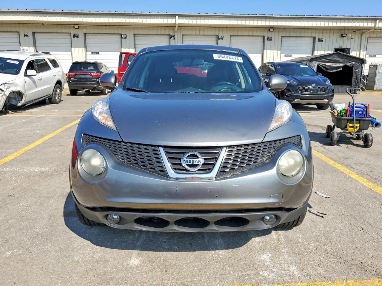 2011 Nissan Juke S Gray vin: JN8AF5MV3BT026703