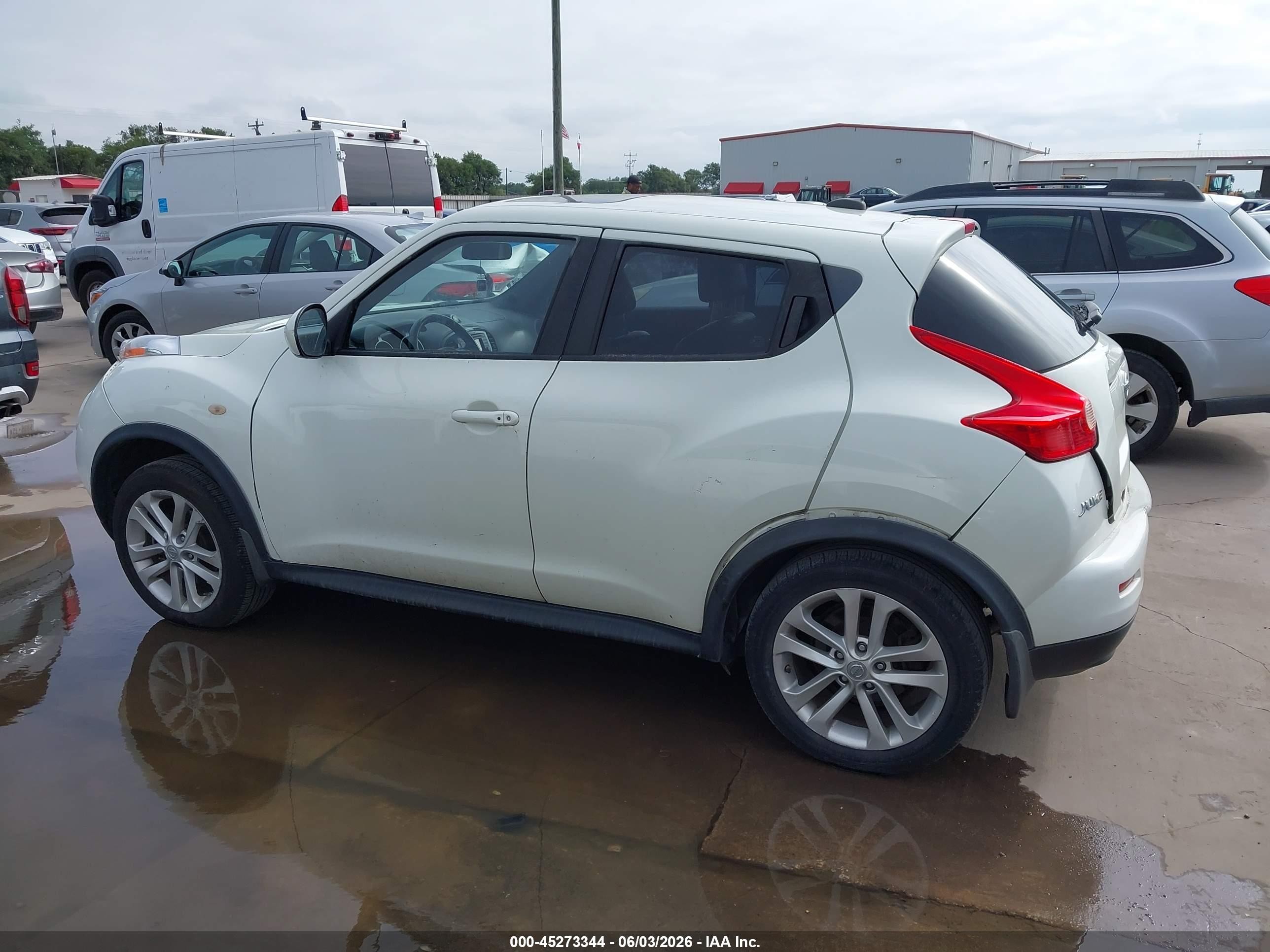 2012 Nissan Juke Sl Белый vin: JN8AF5MV3CT107234