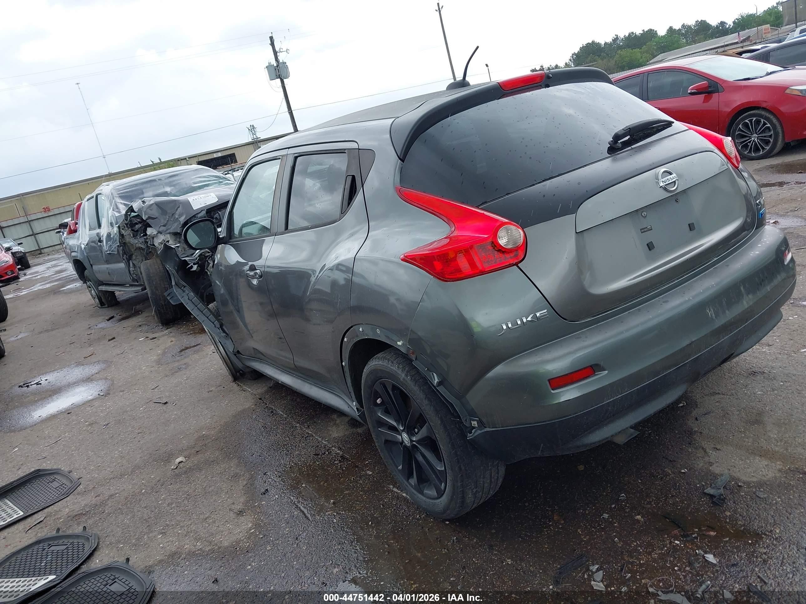 2012 Nissan Juke Sv Gray vin: JN8AF5MV3CT112403