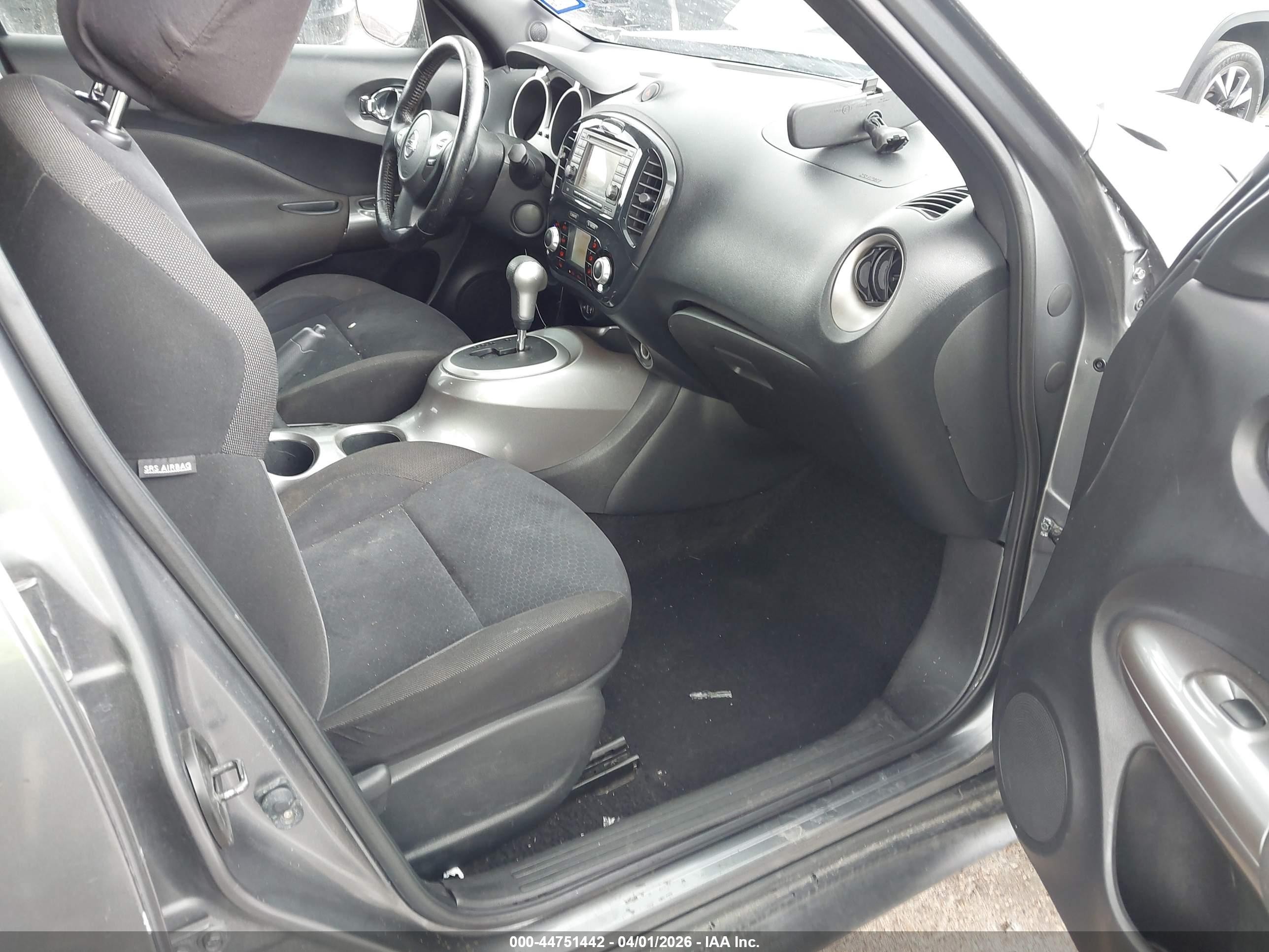 2012 Nissan Juke Sv Gray vin: JN8AF5MV3CT112403