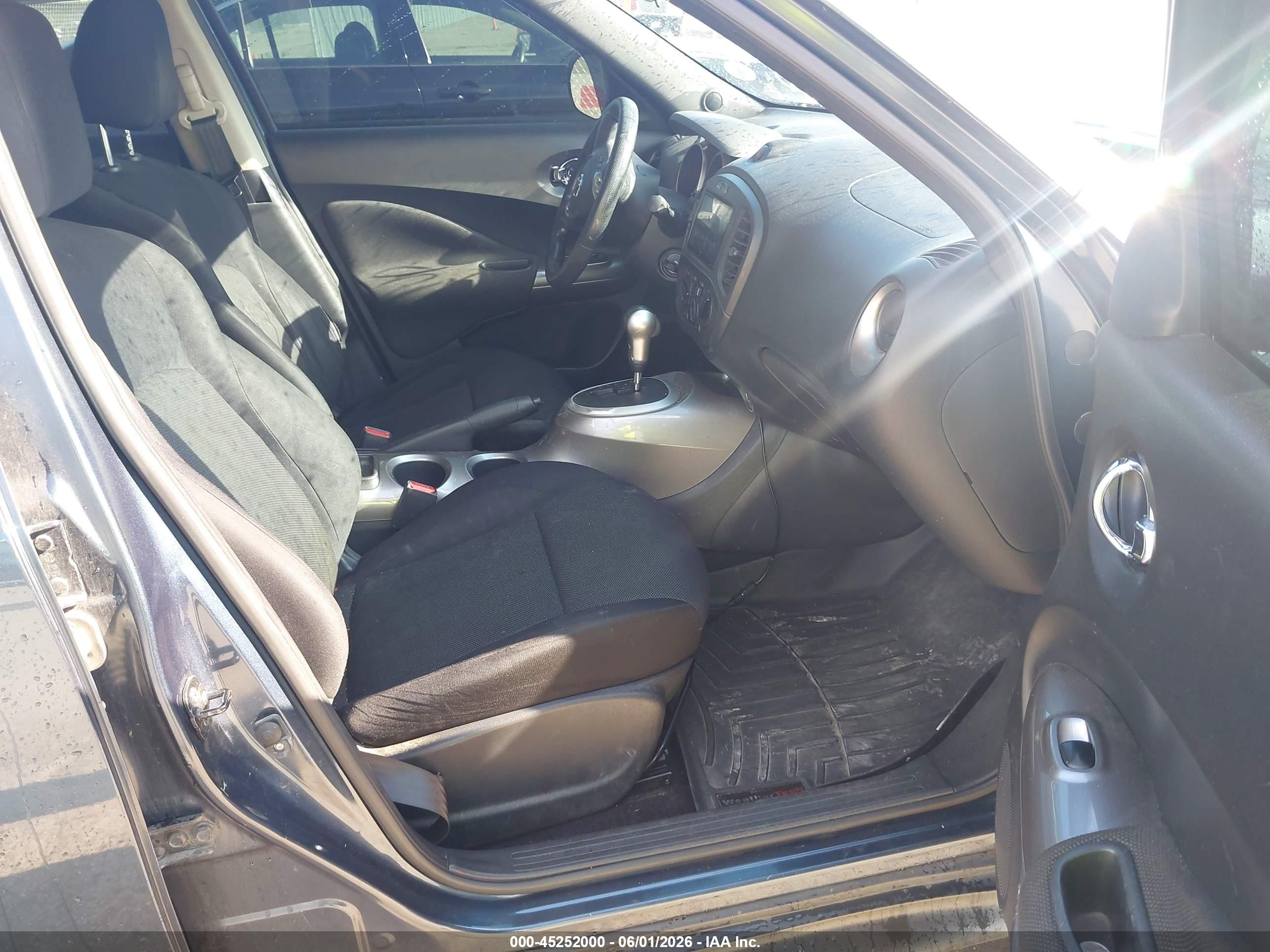 2012 Nissan Juke S Green vin: JN8AF5MV3CT124437