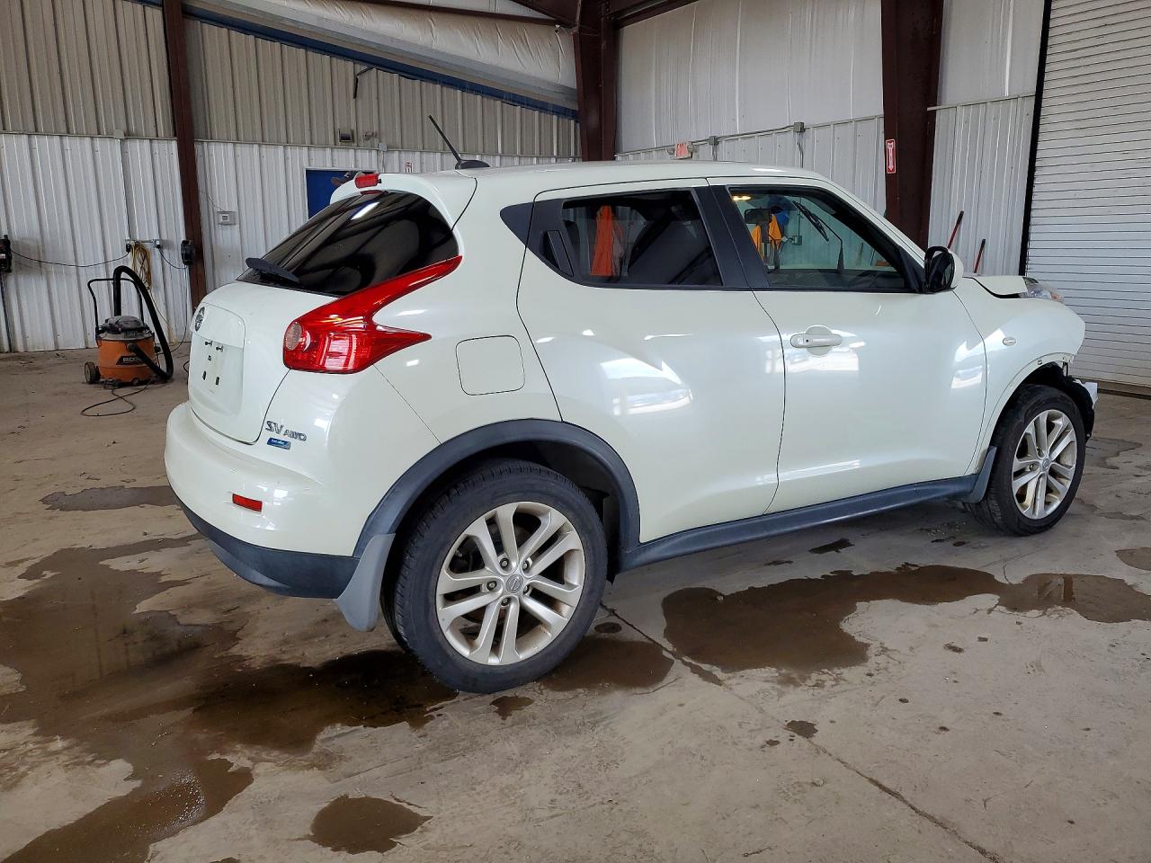 2012 Nissan Juke S White vin: JN8AF5MV3CT125958