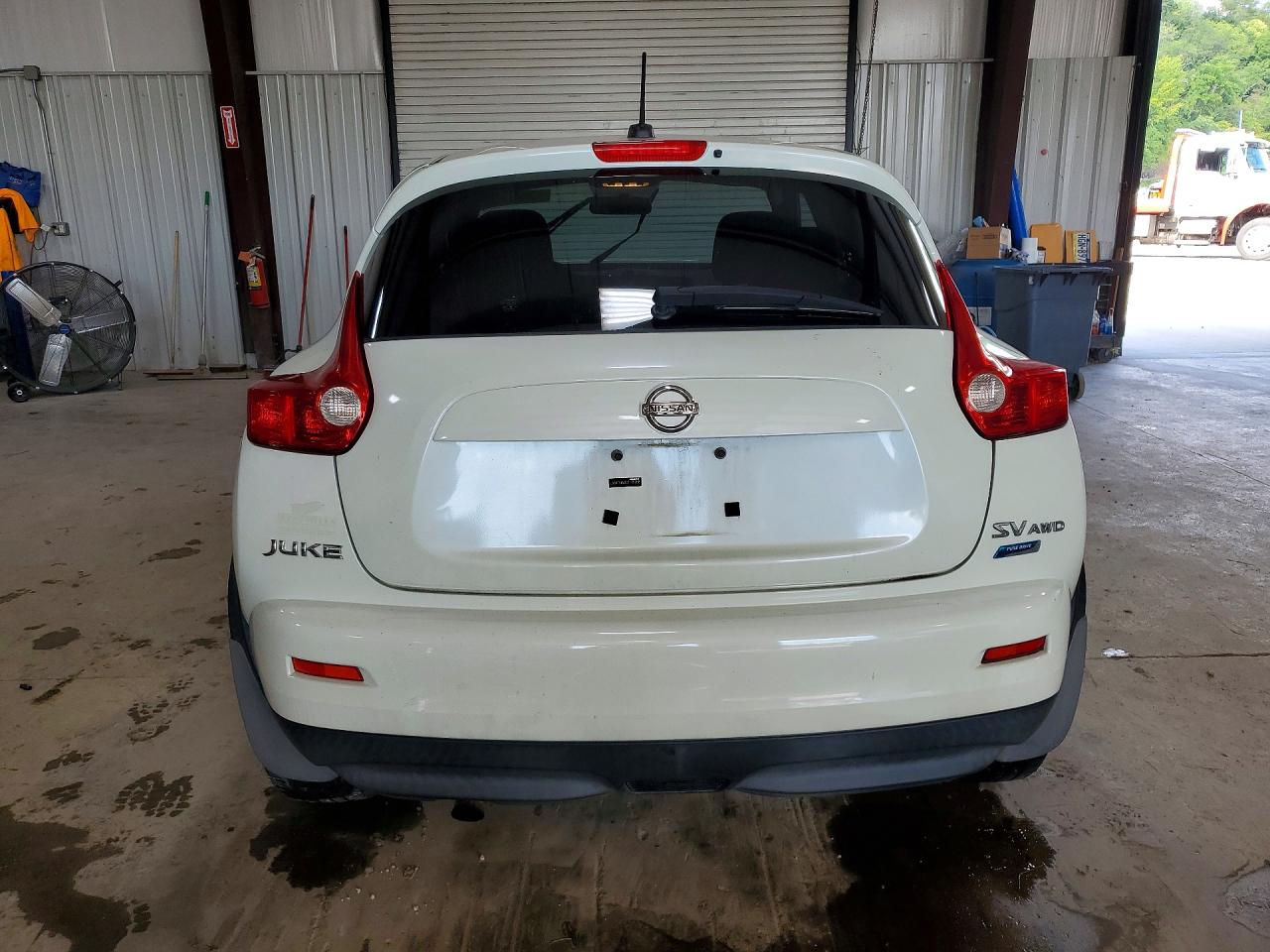 2012 Nissan Juke S White vin: JN8AF5MV3CT125958