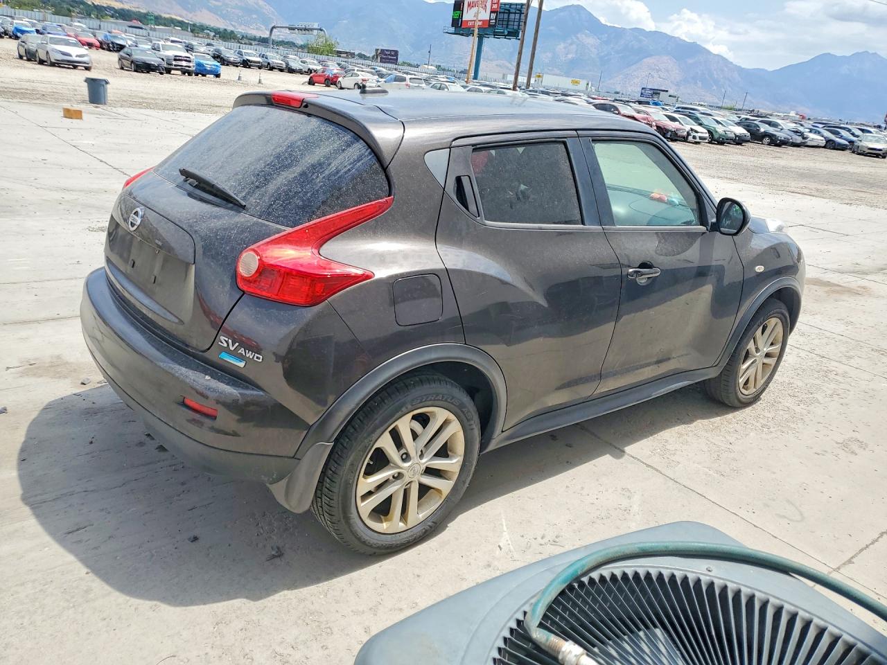 2013 Nissan Juke S Gray vin: JN8AF5MV3DT215046